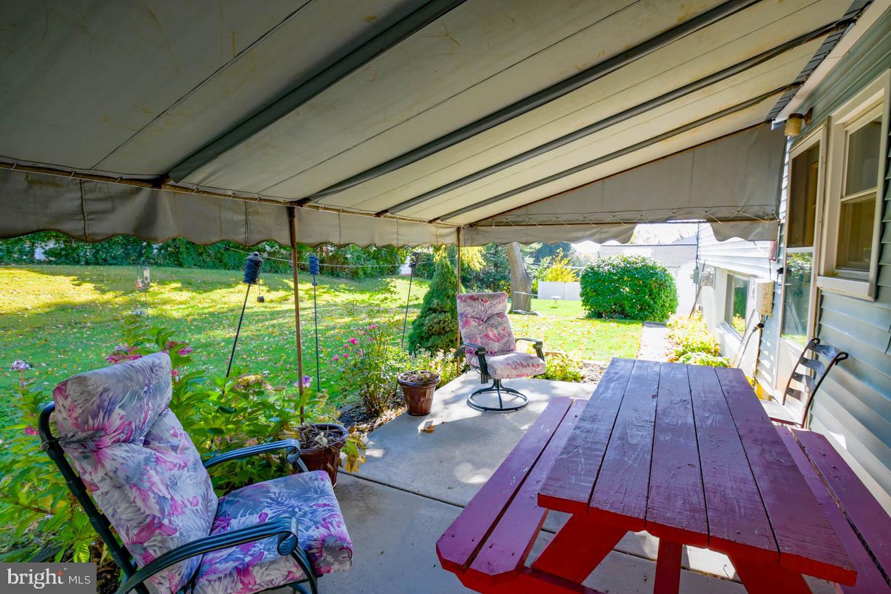 610 Wayland Rd