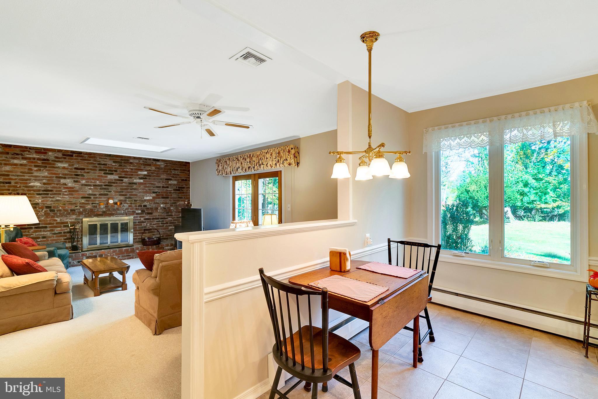 641 Maple Hill Dr
