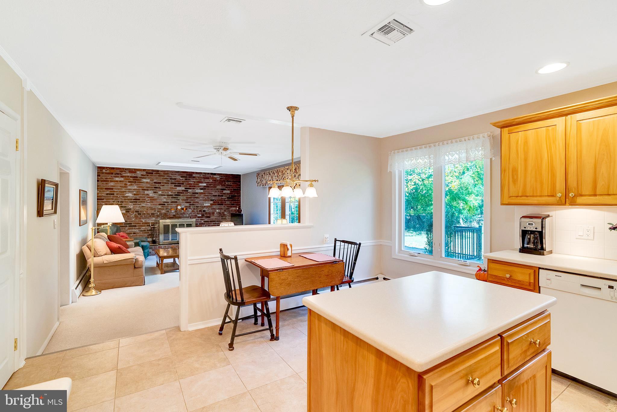 641 Maple Hill Dr