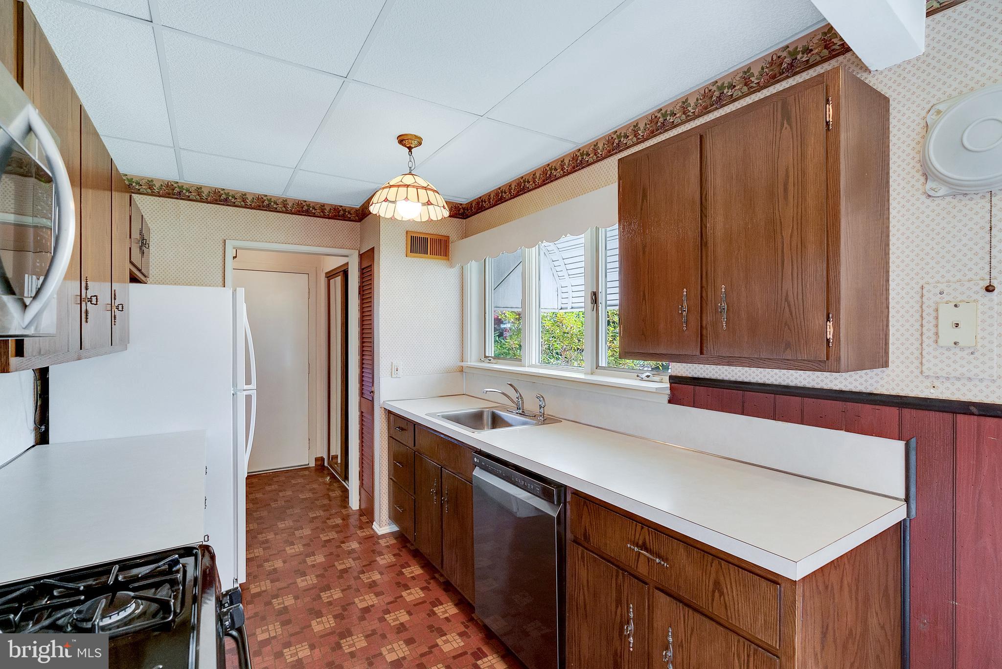 1502 Muhlenburg Dr