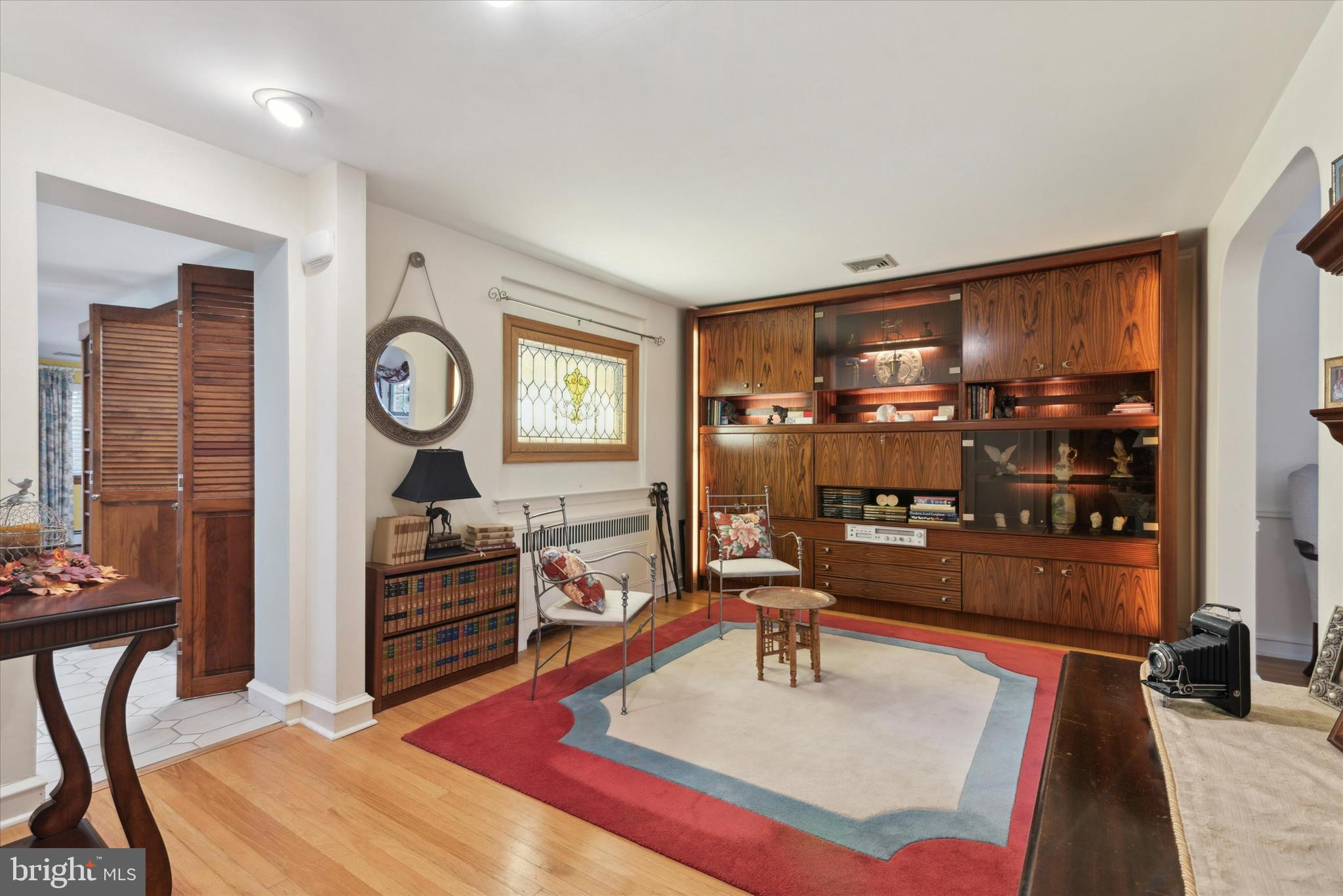 112 Station Ave