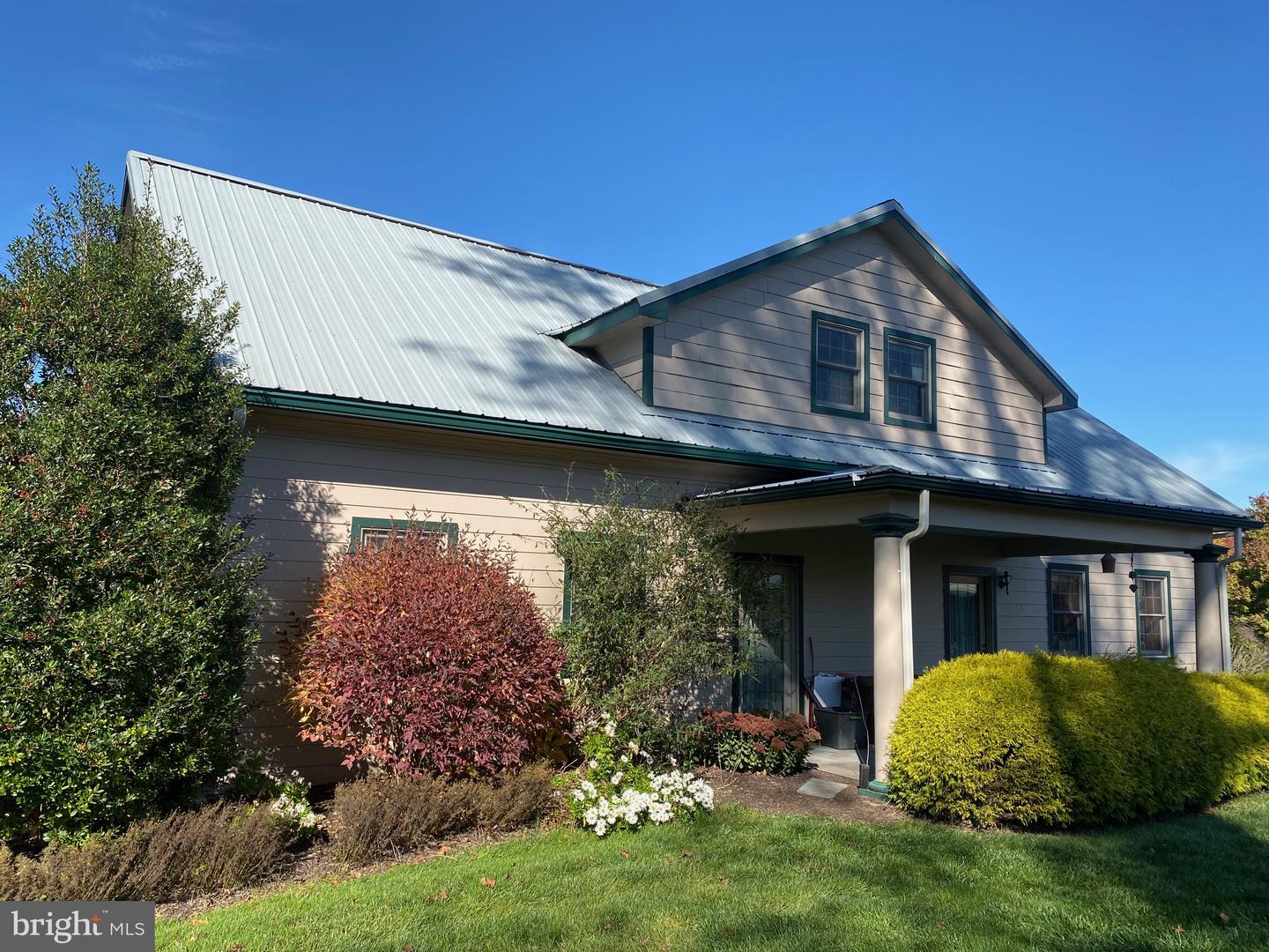 922 Township Line Rd #Left Side