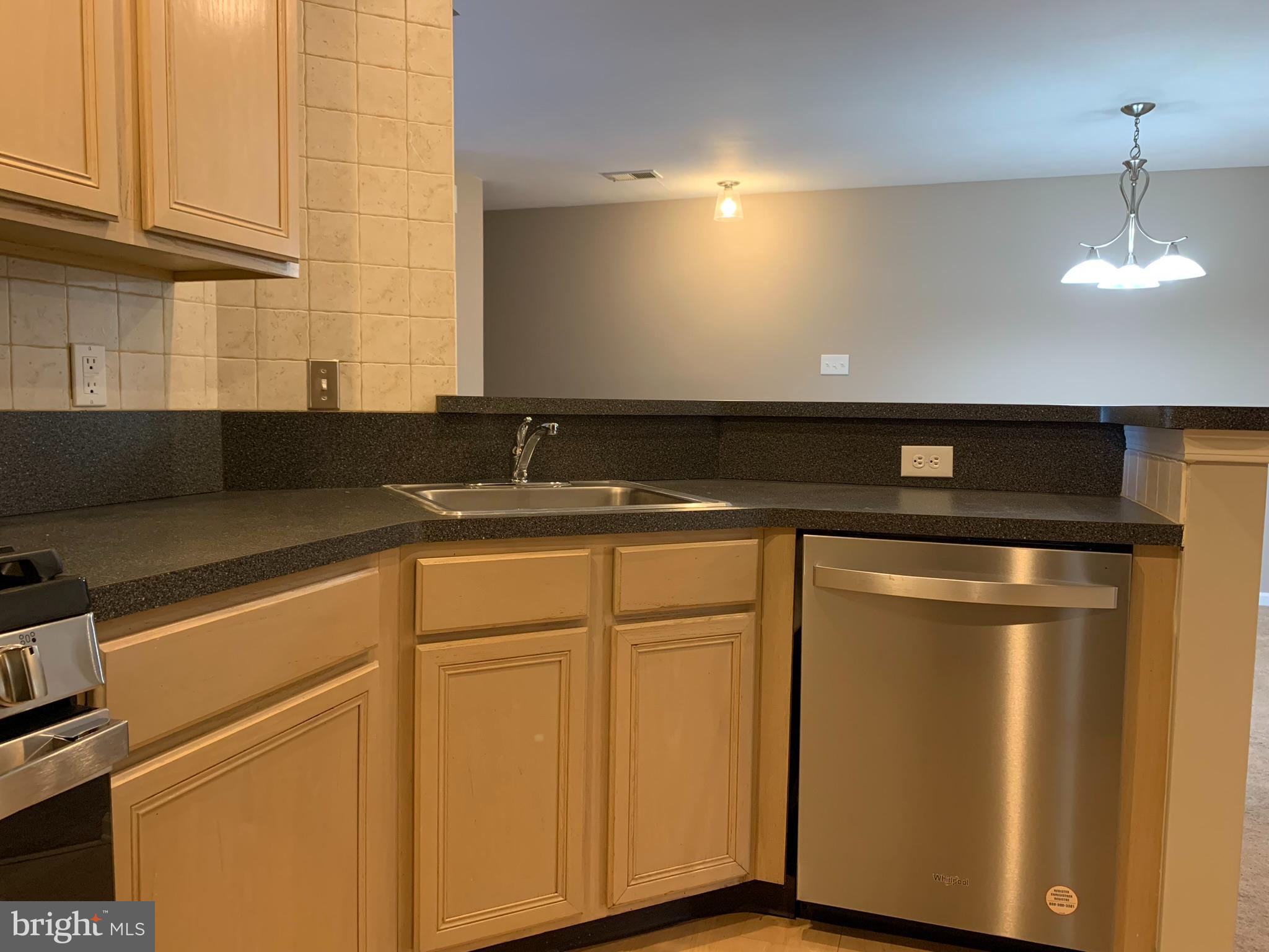 114 Woods Dr