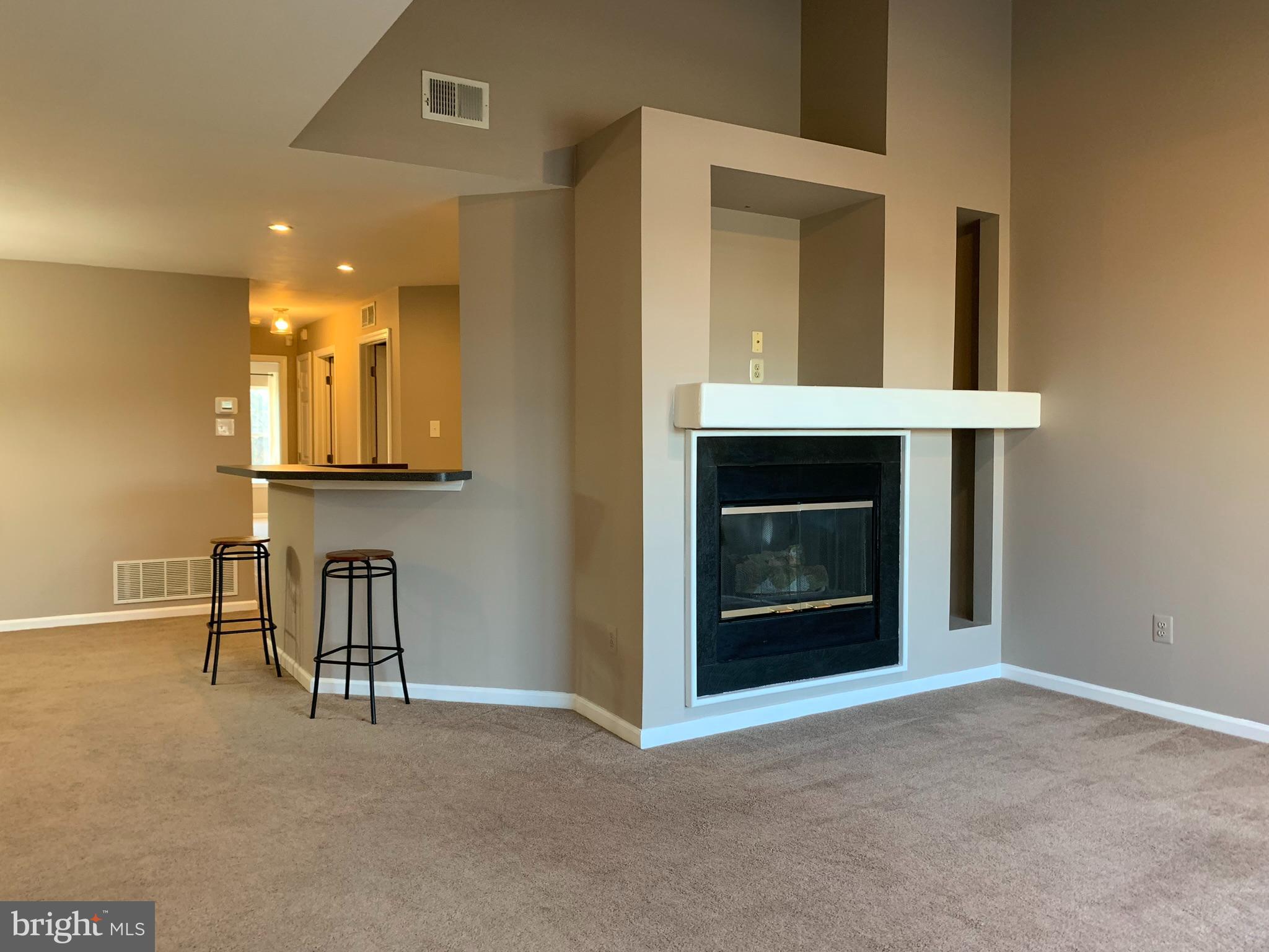 114 Woods Dr