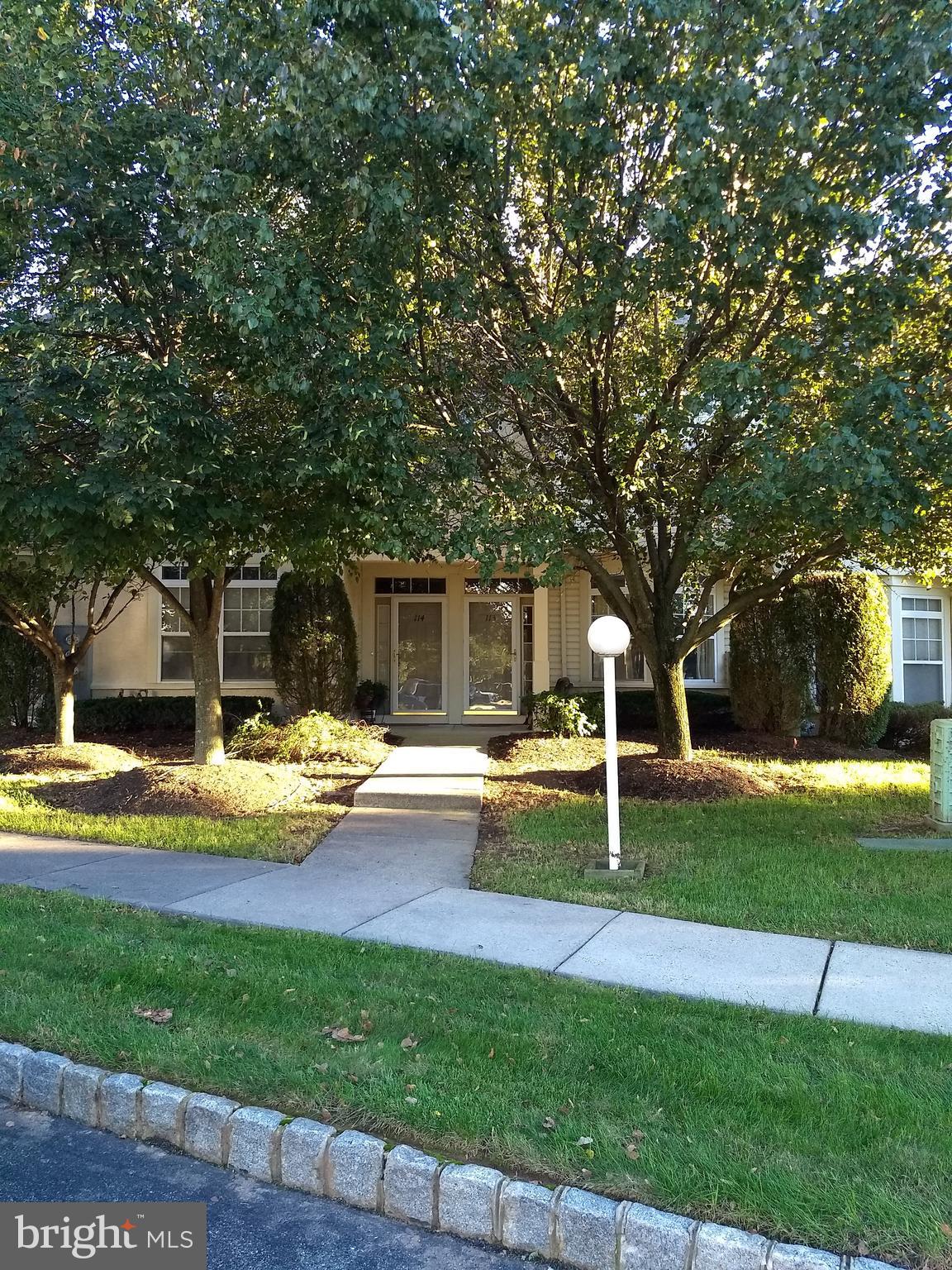 114 Woods Dr