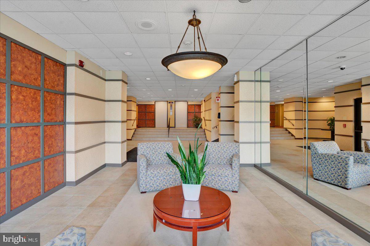 666 W Germantown Pike #2304
