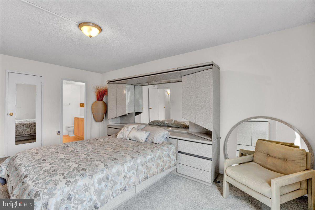 666 W Germantown Pike #2304