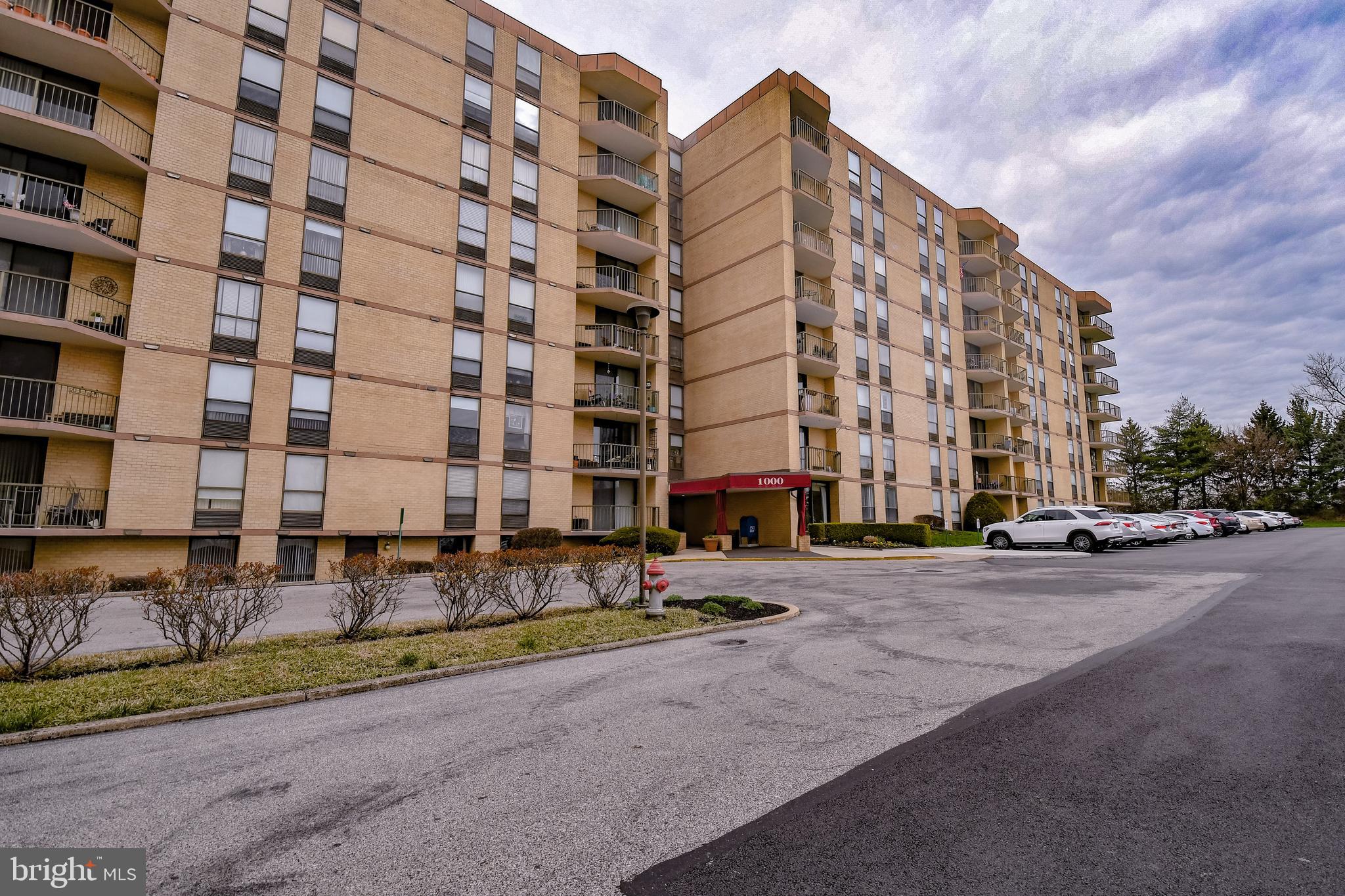 666 W Germantown Pike #2304