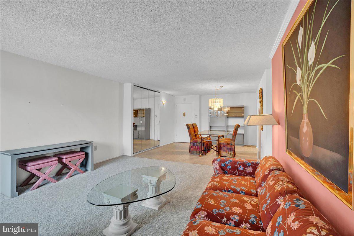 666 W Germantown Pike #2304