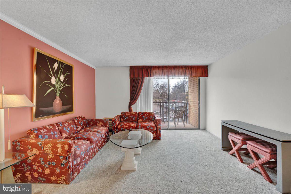 666 W Germantown Pike #2304
