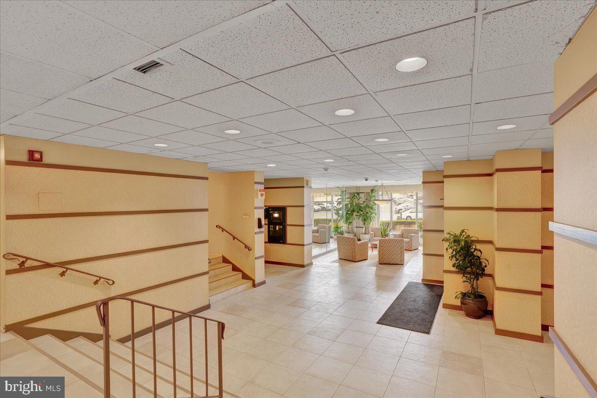 666 W Germantown Pike #2304