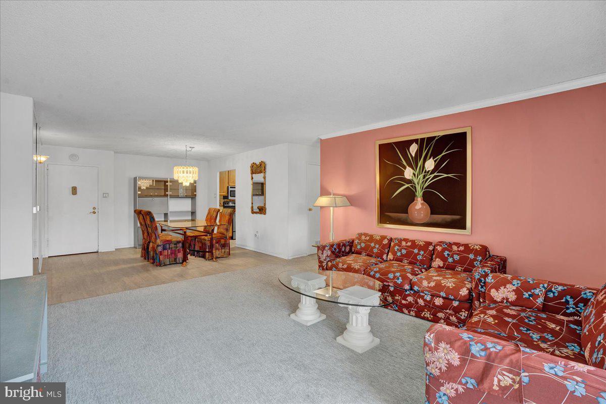 666 W Germantown Pike #2304