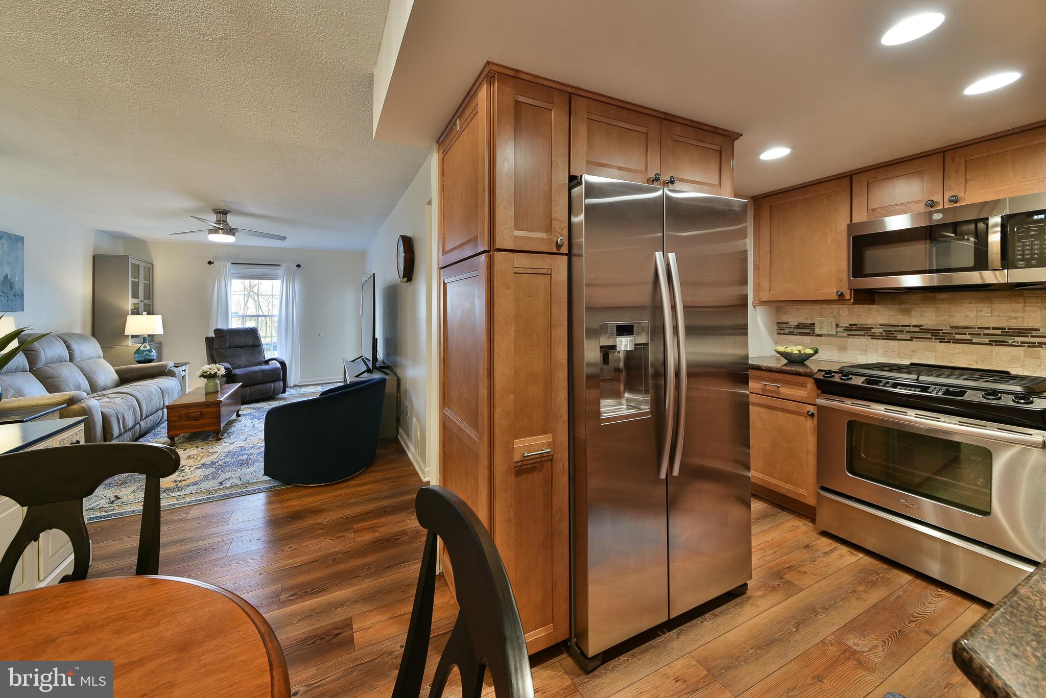 118 Berwick Pl #23a