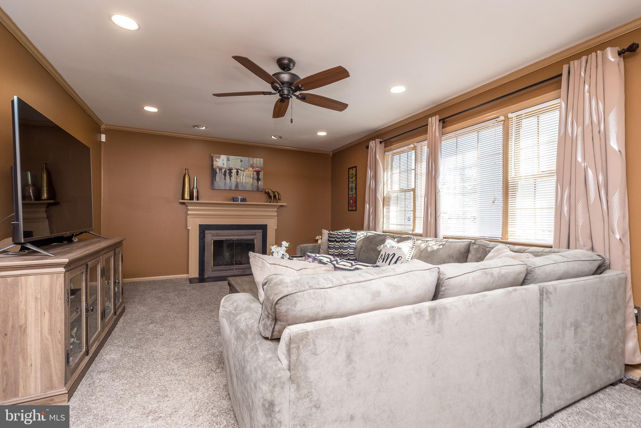 1600 Squire Dr