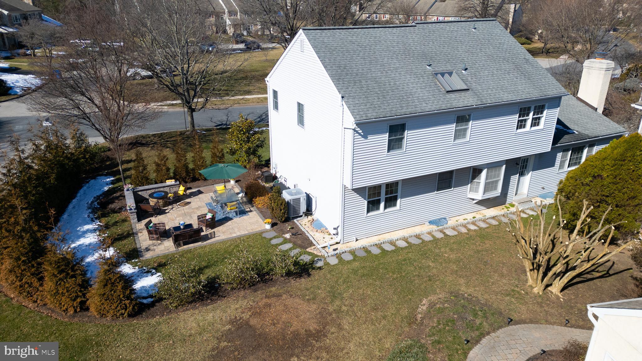 1600 Squire Dr