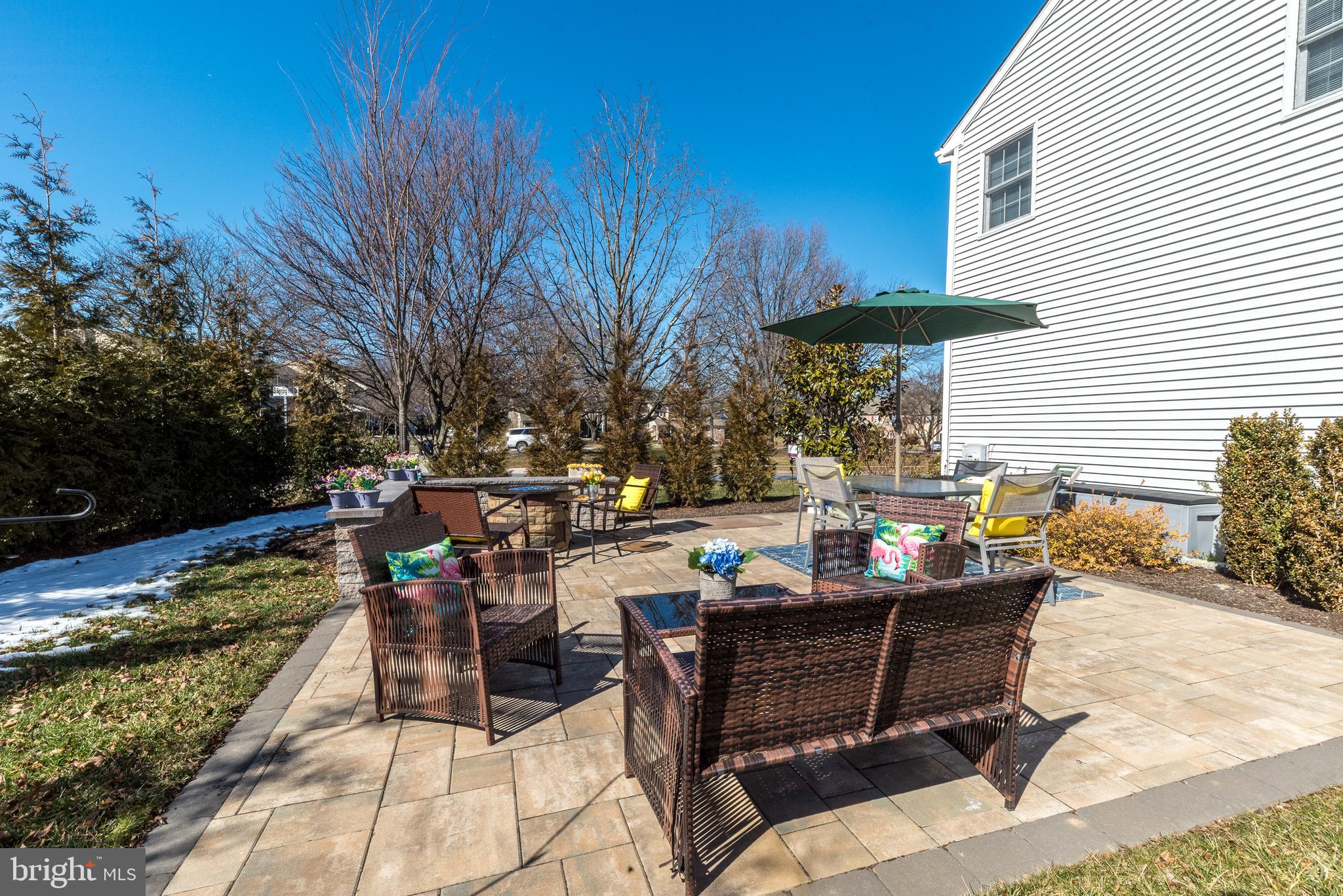 1600 Squire Dr