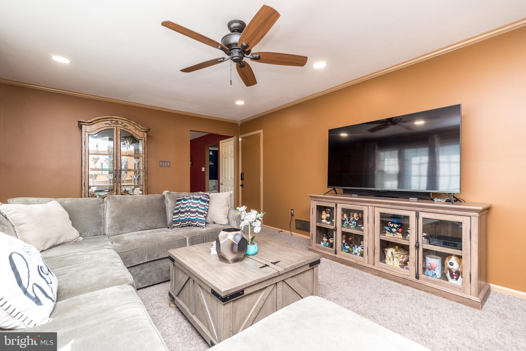 1600 Squire Dr