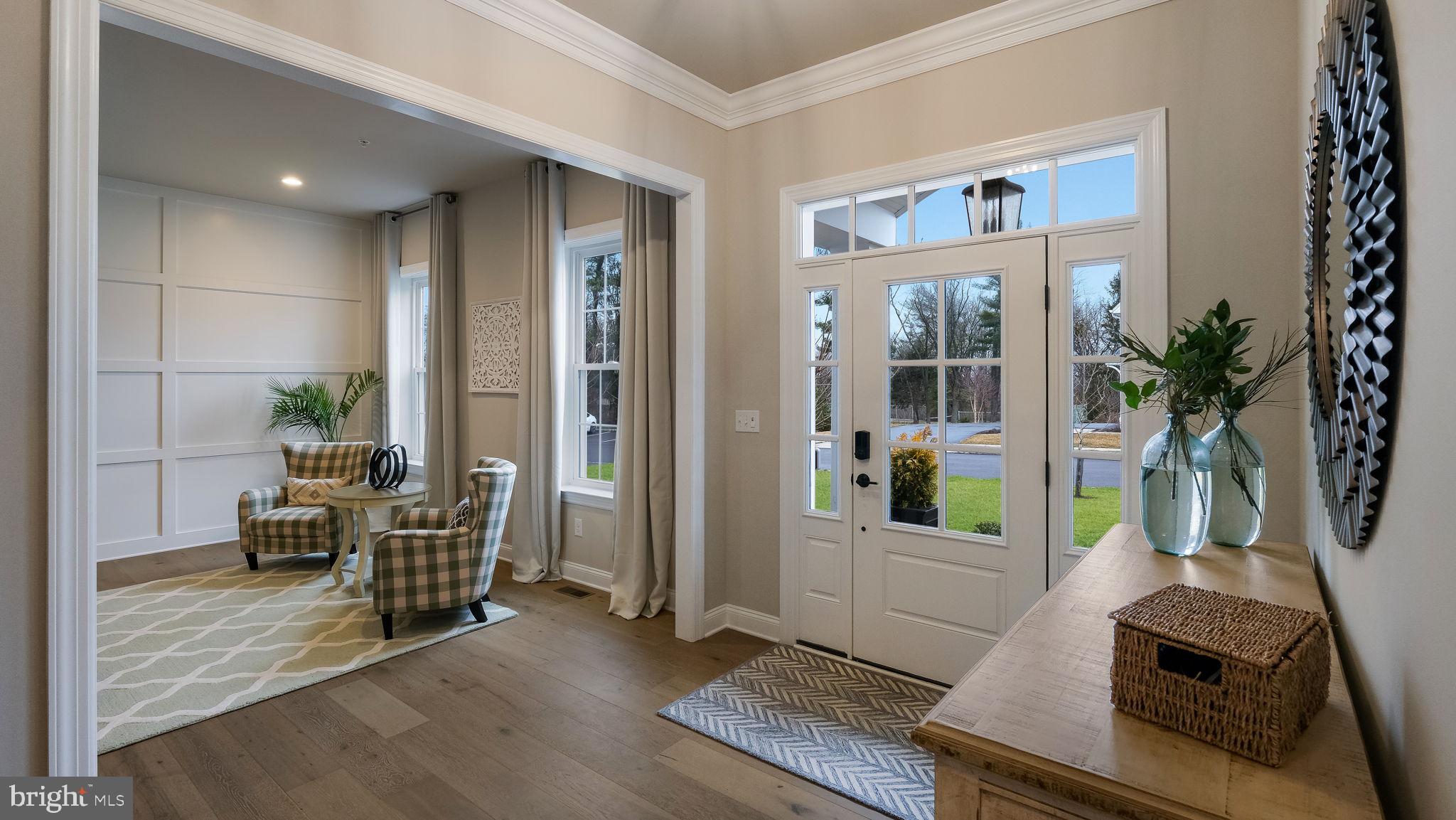 208 Manor Rd