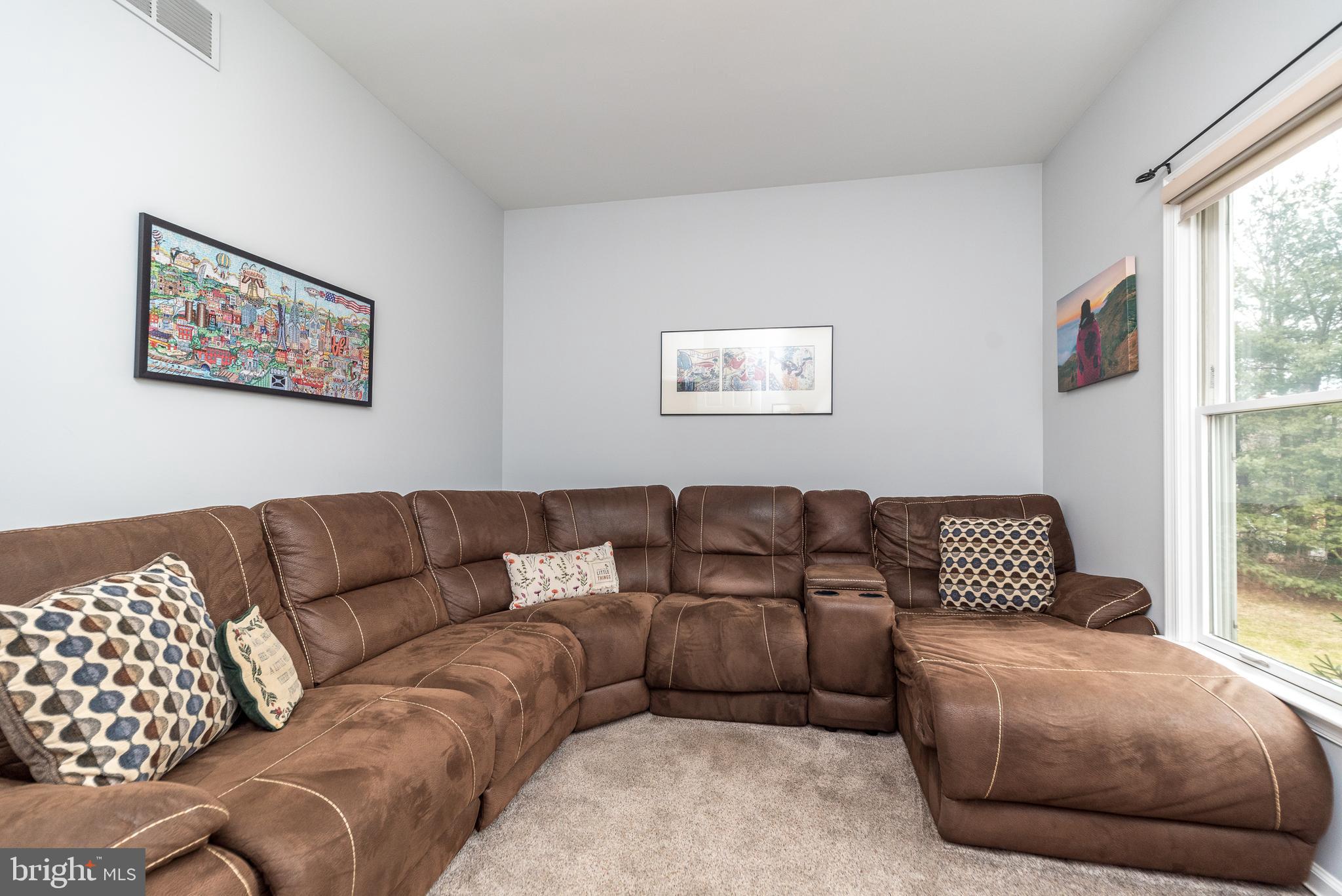 495 Grouse Circle