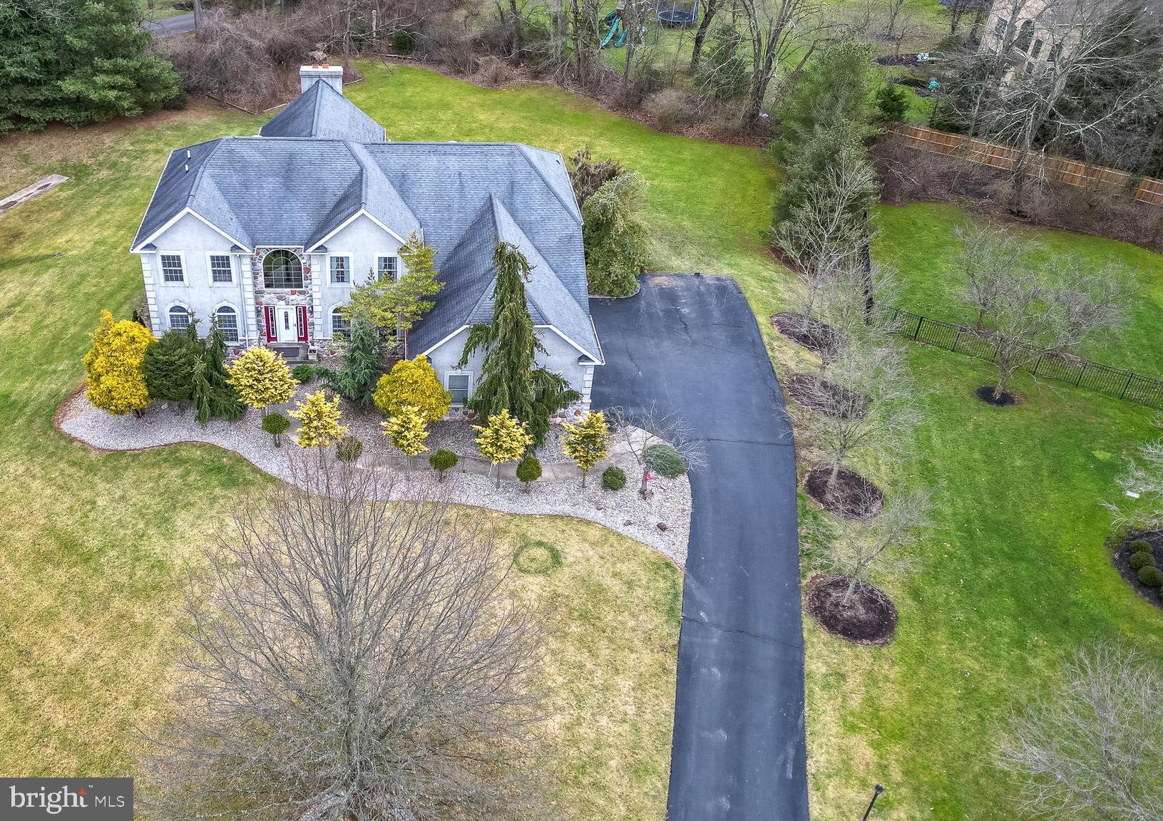 495 Grouse Circle