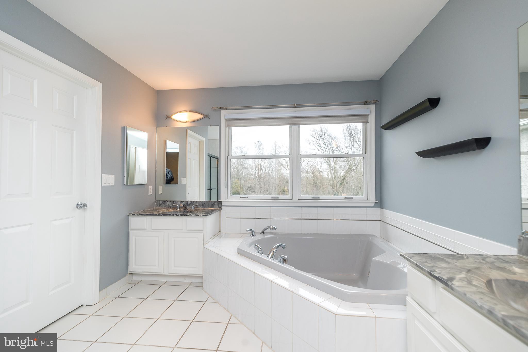 495 Grouse Circle