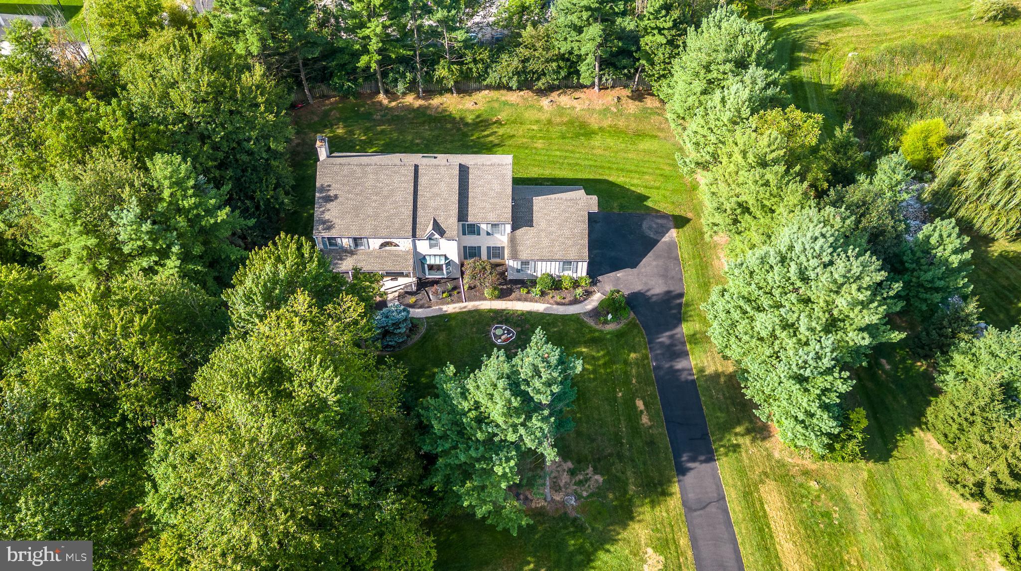 680 Chatham Ln