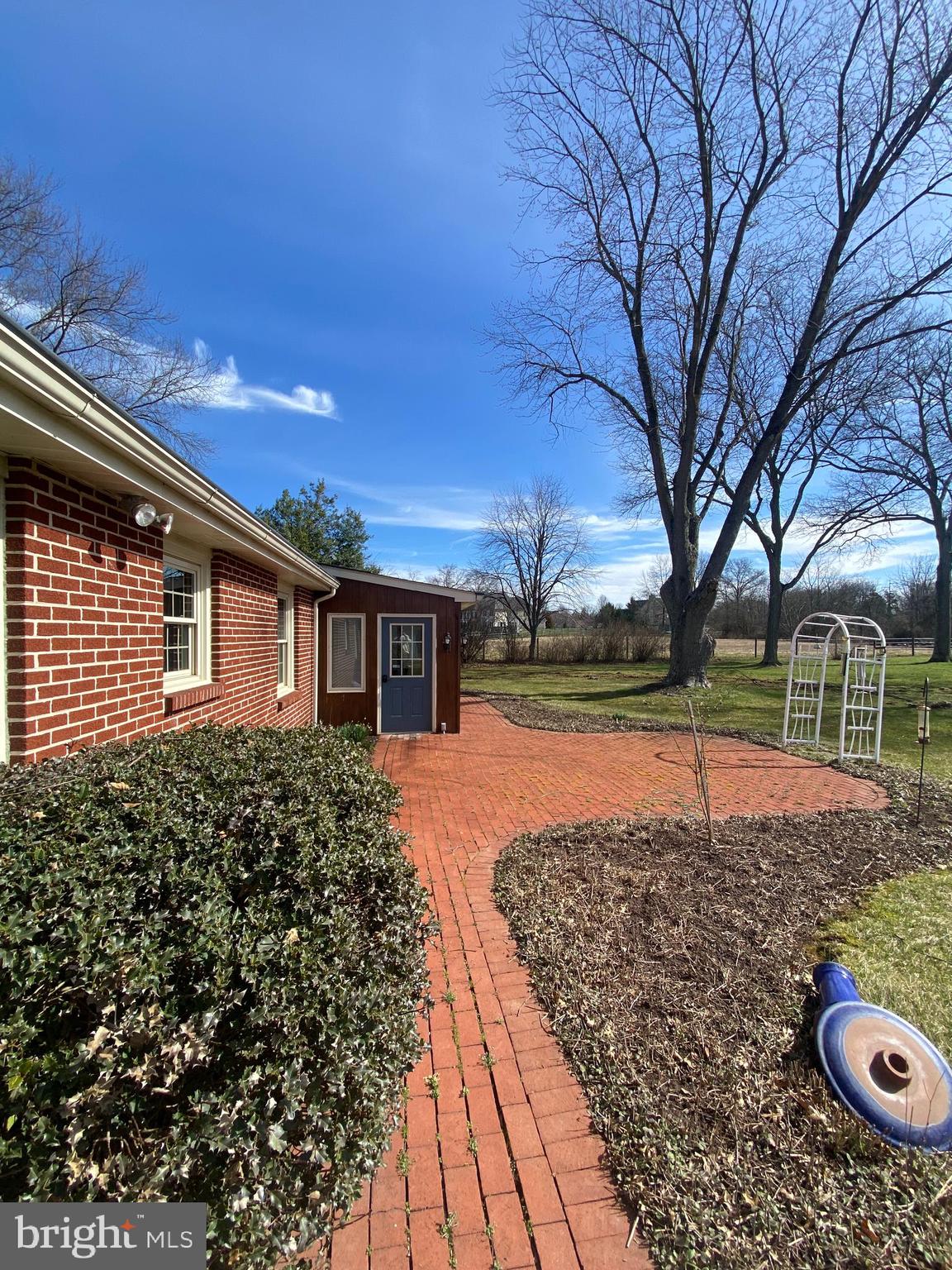 1282 Stump Hall Rd
