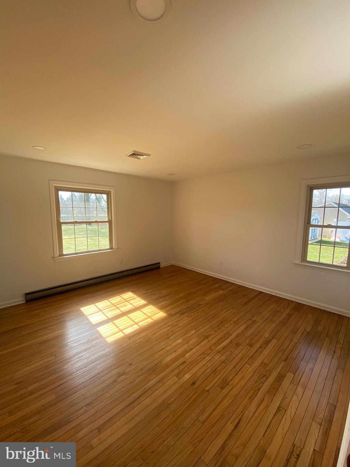 1282 Stump Hall Rd