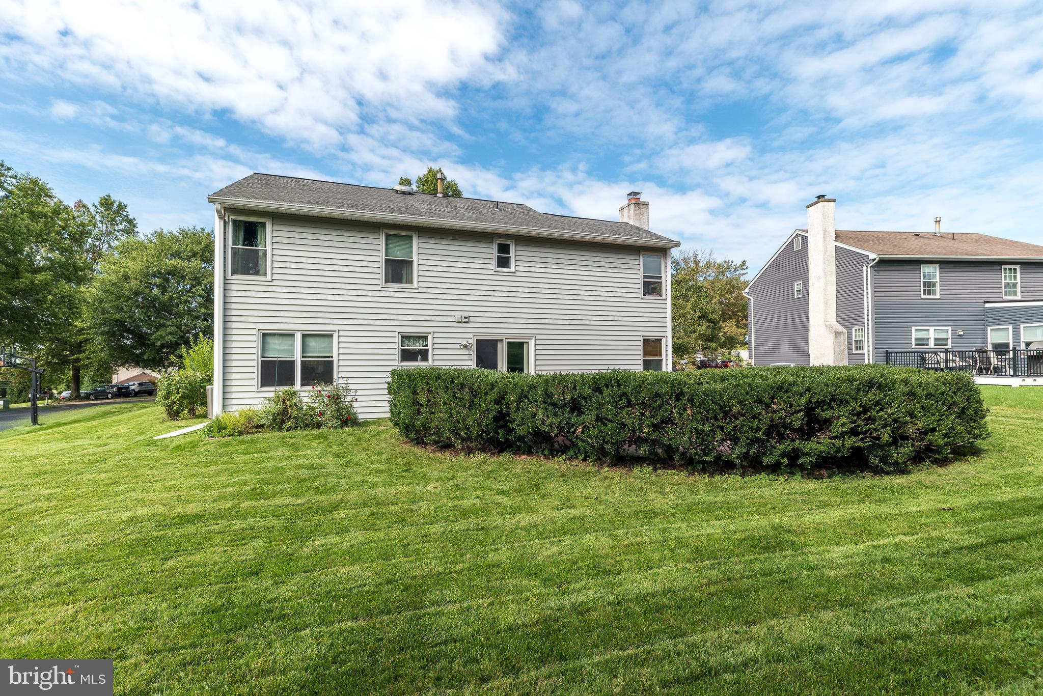 112 Chatham Pl
