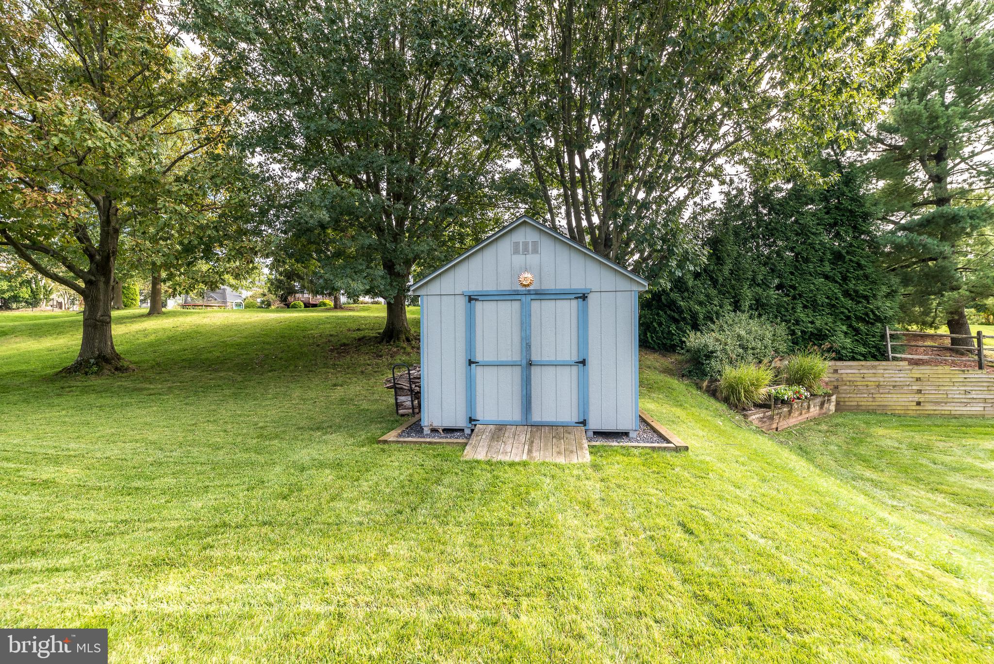 112 Chatham Pl