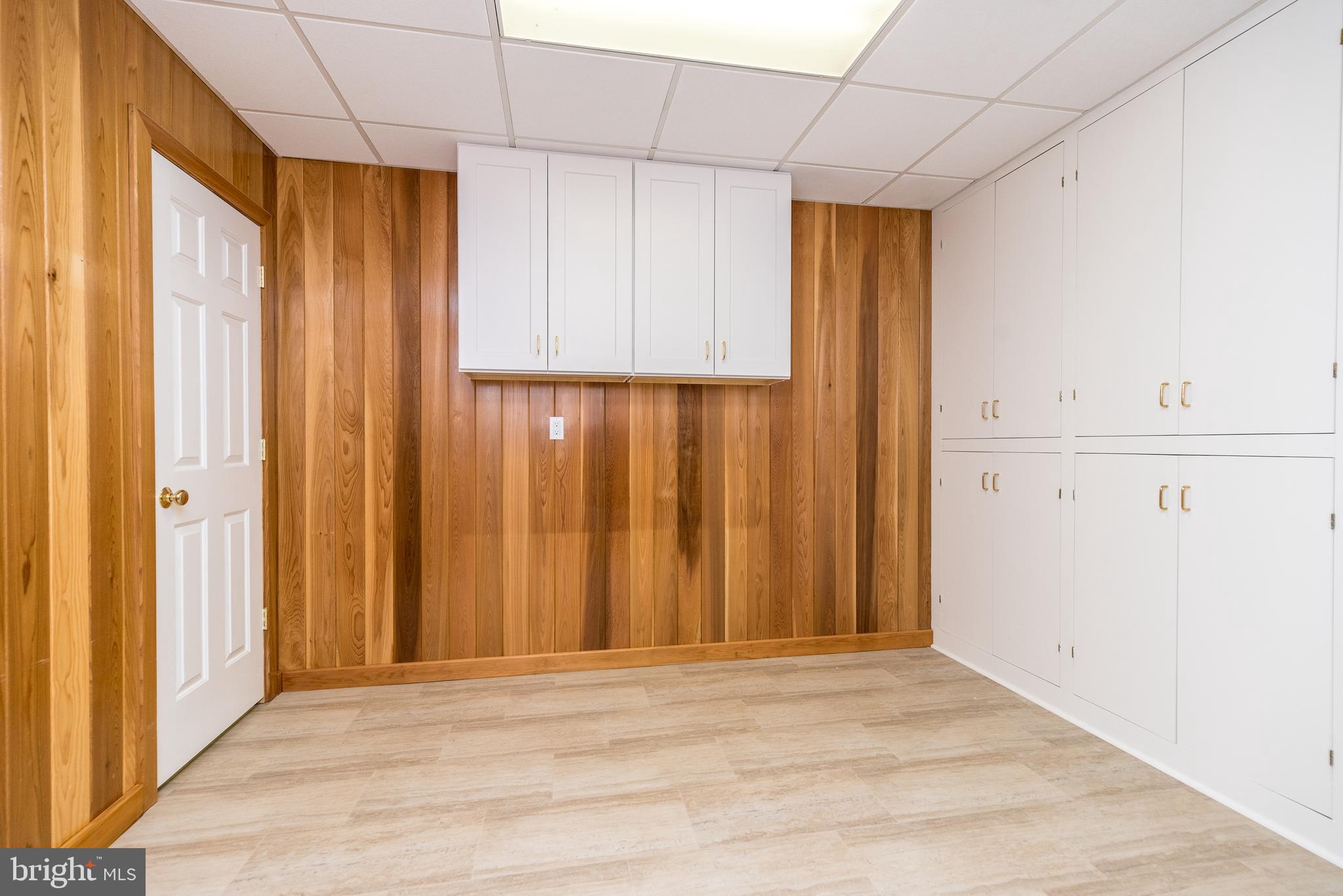 801 Quinard Ct