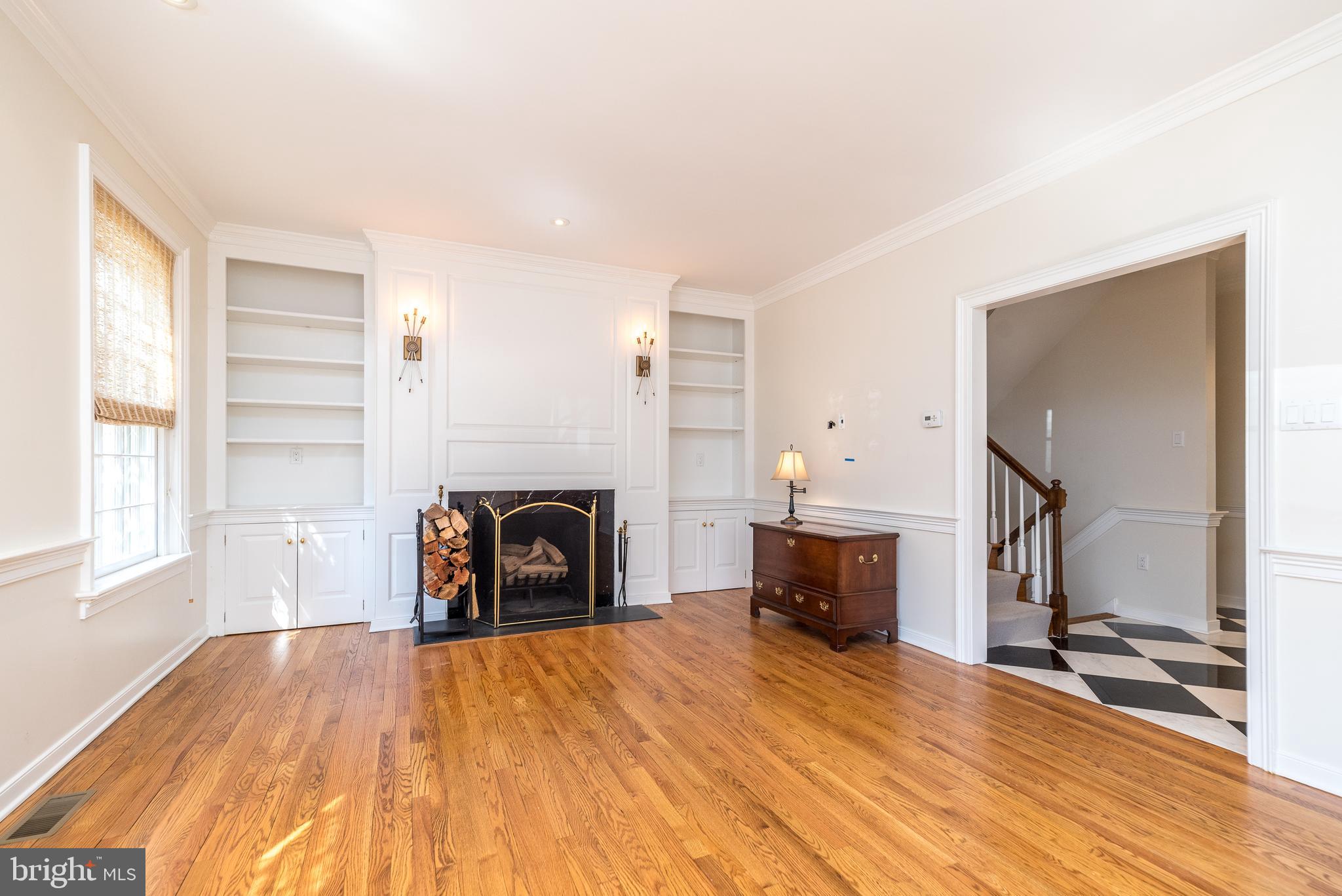 801 Quinard Ct