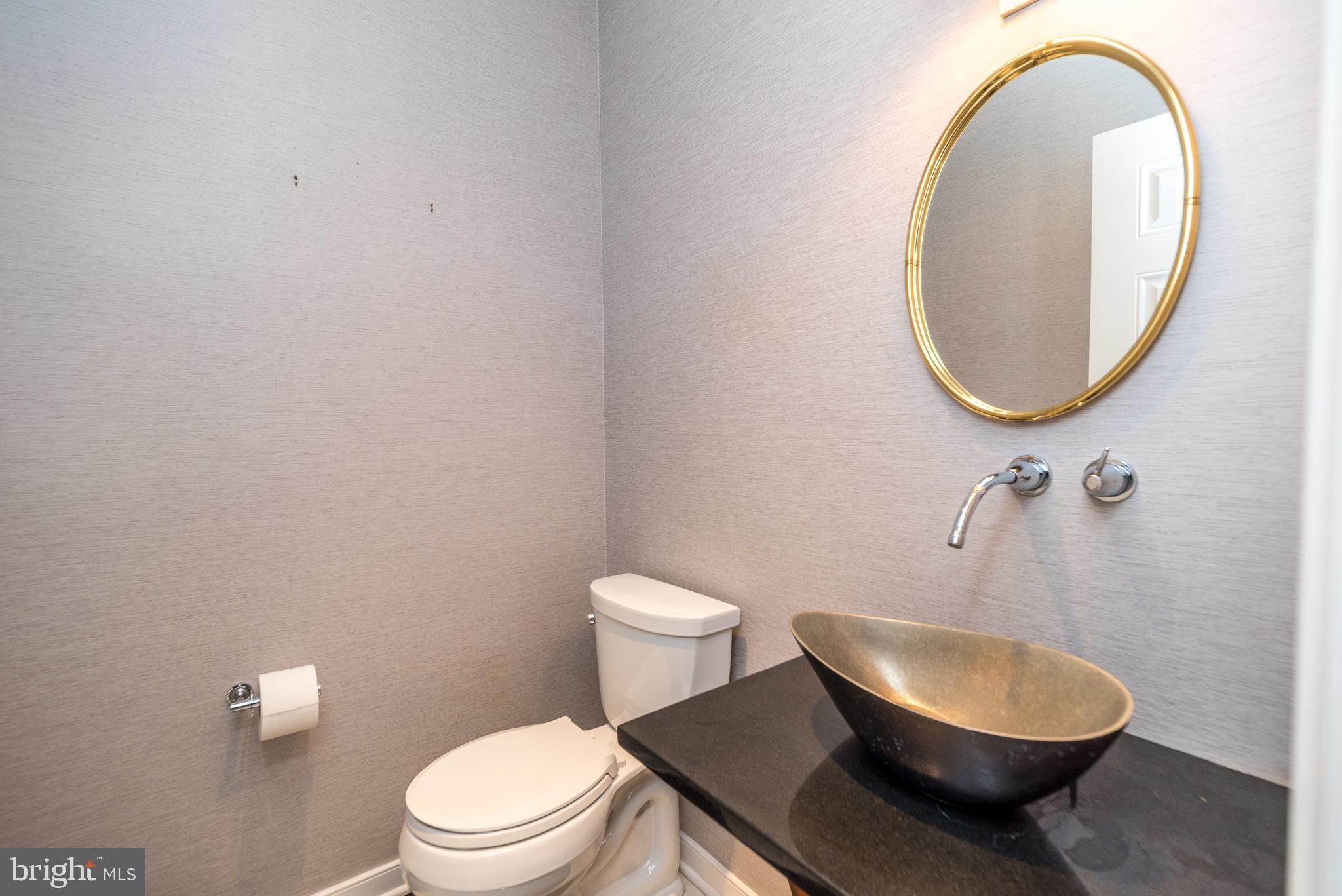 801 Quinard Ct