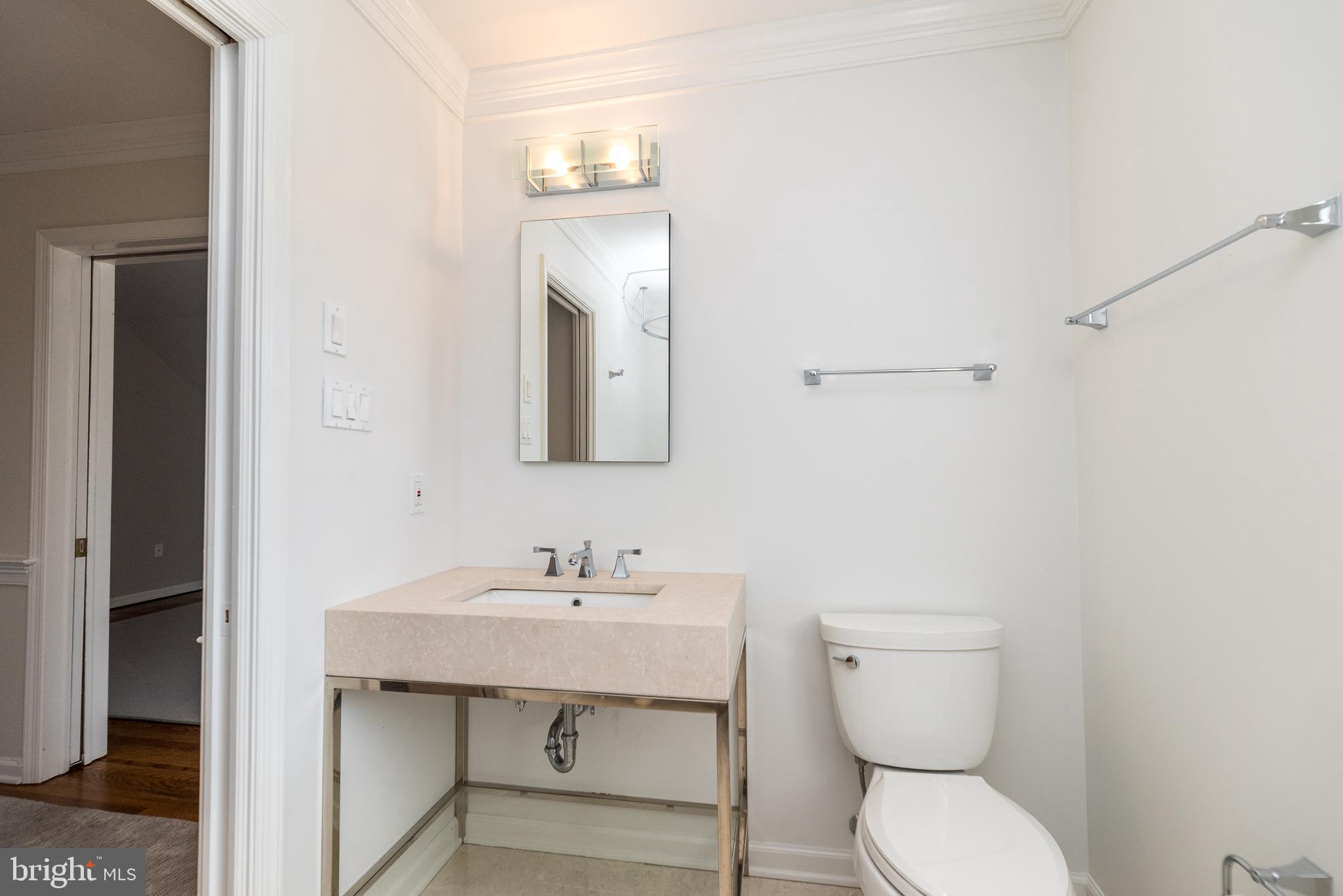 801 Quinard Ct