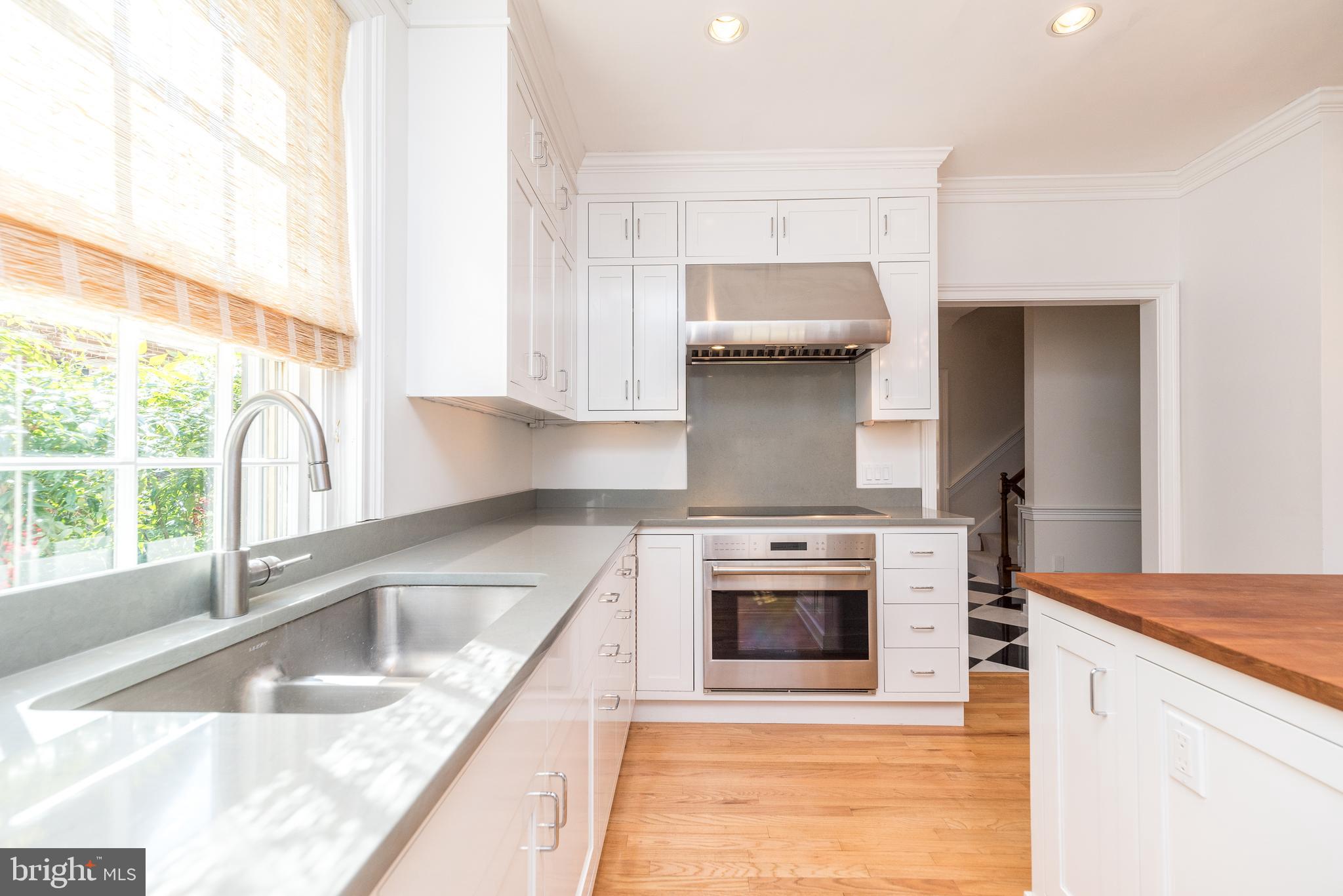 801 Quinard Ct