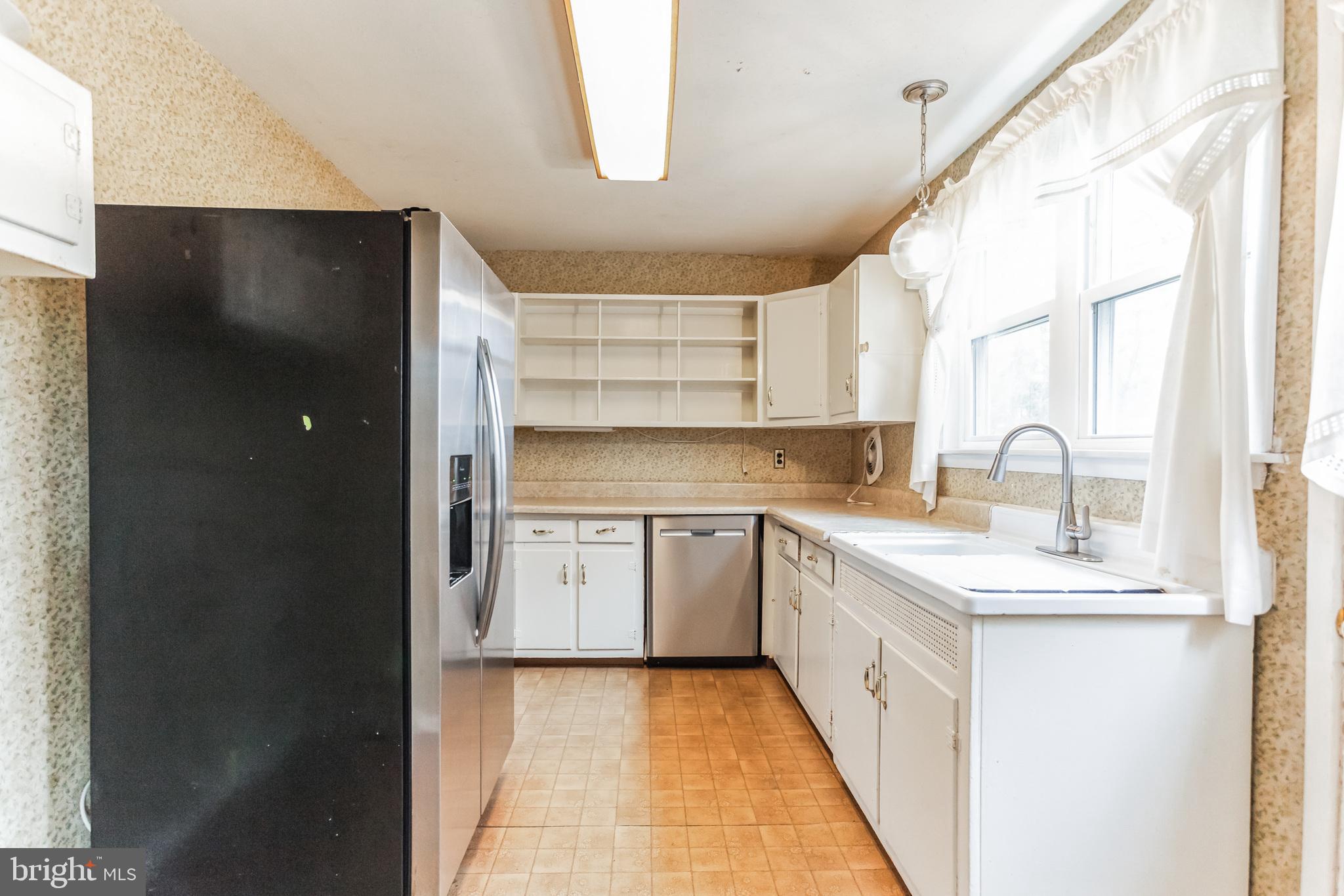 325 Valley Rd