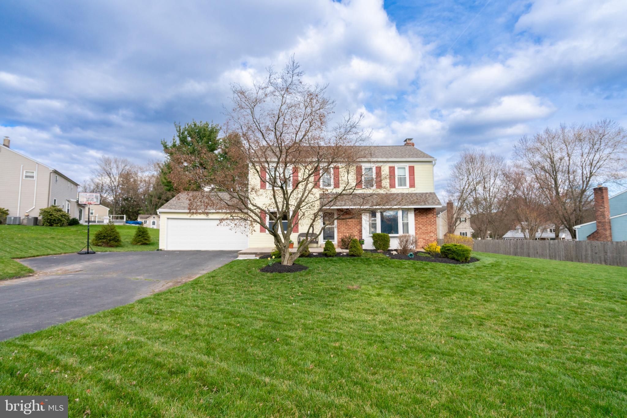 26 Woodstock Cir