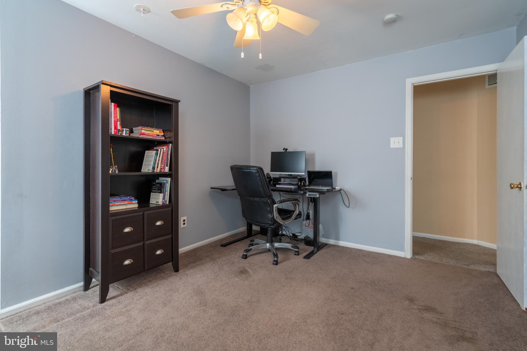 26 Woodstock Cir
