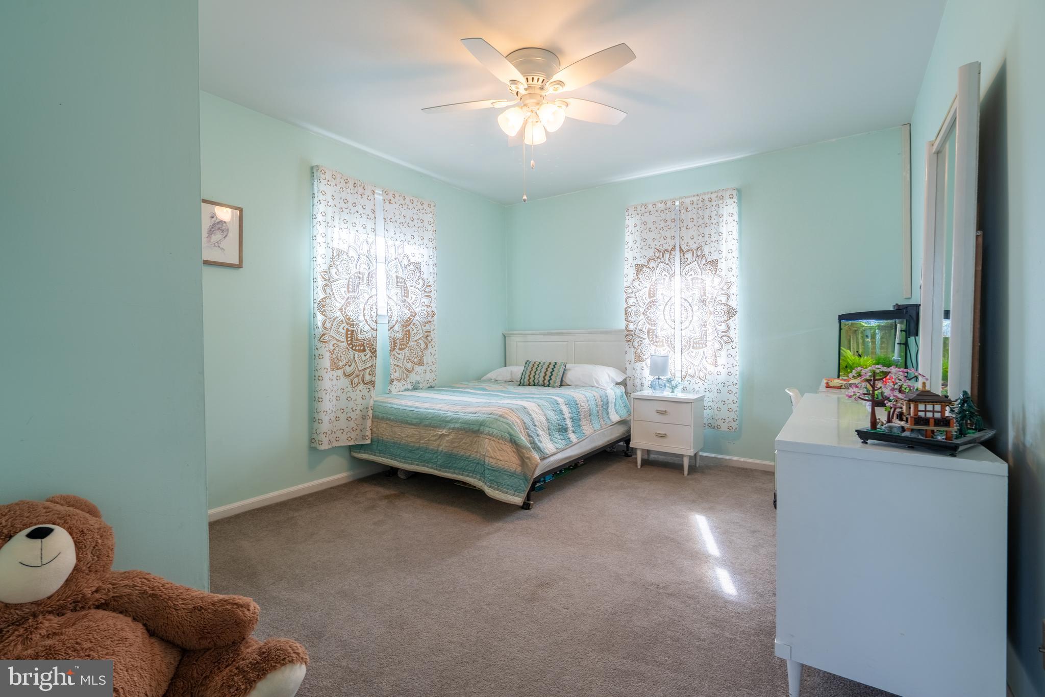 26 Woodstock Cir