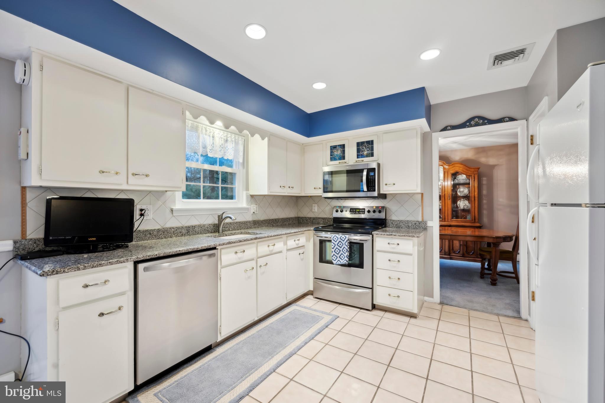 9 Heatherwood Hills Rd