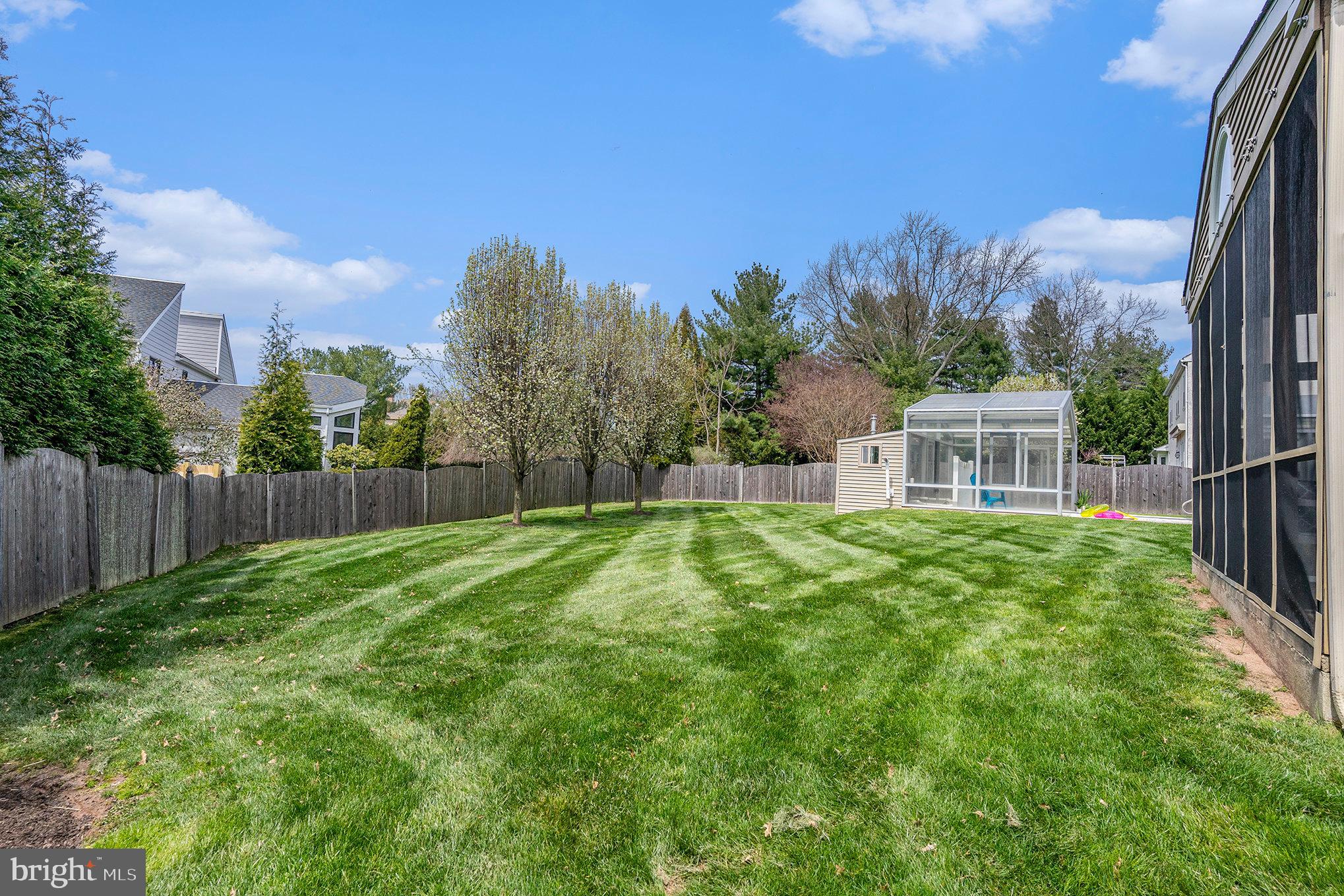 1411 Barton Dr