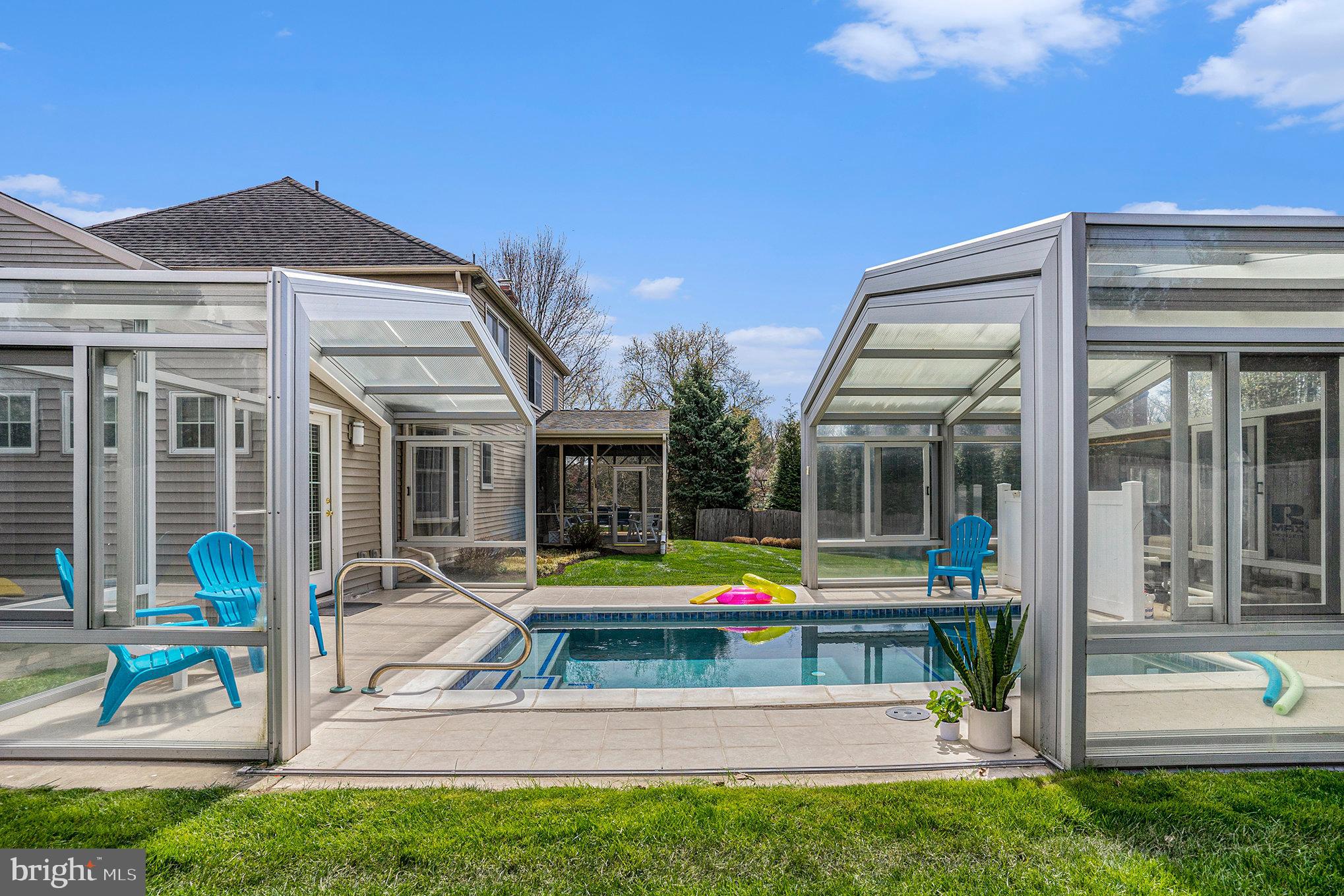 1411 Barton Dr