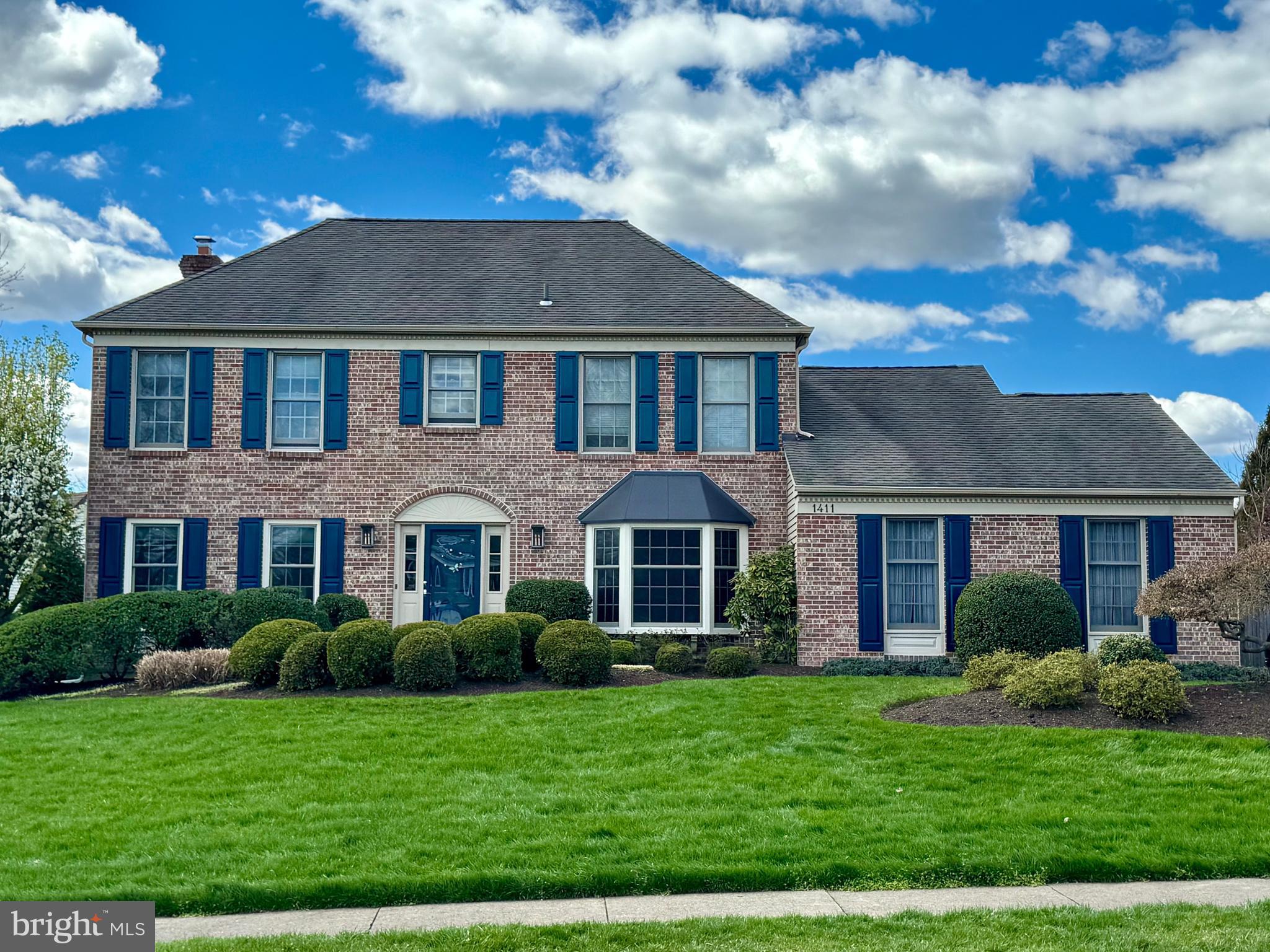 1411 Barton Dr