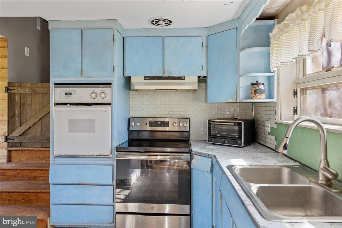 227 E 7th Ave