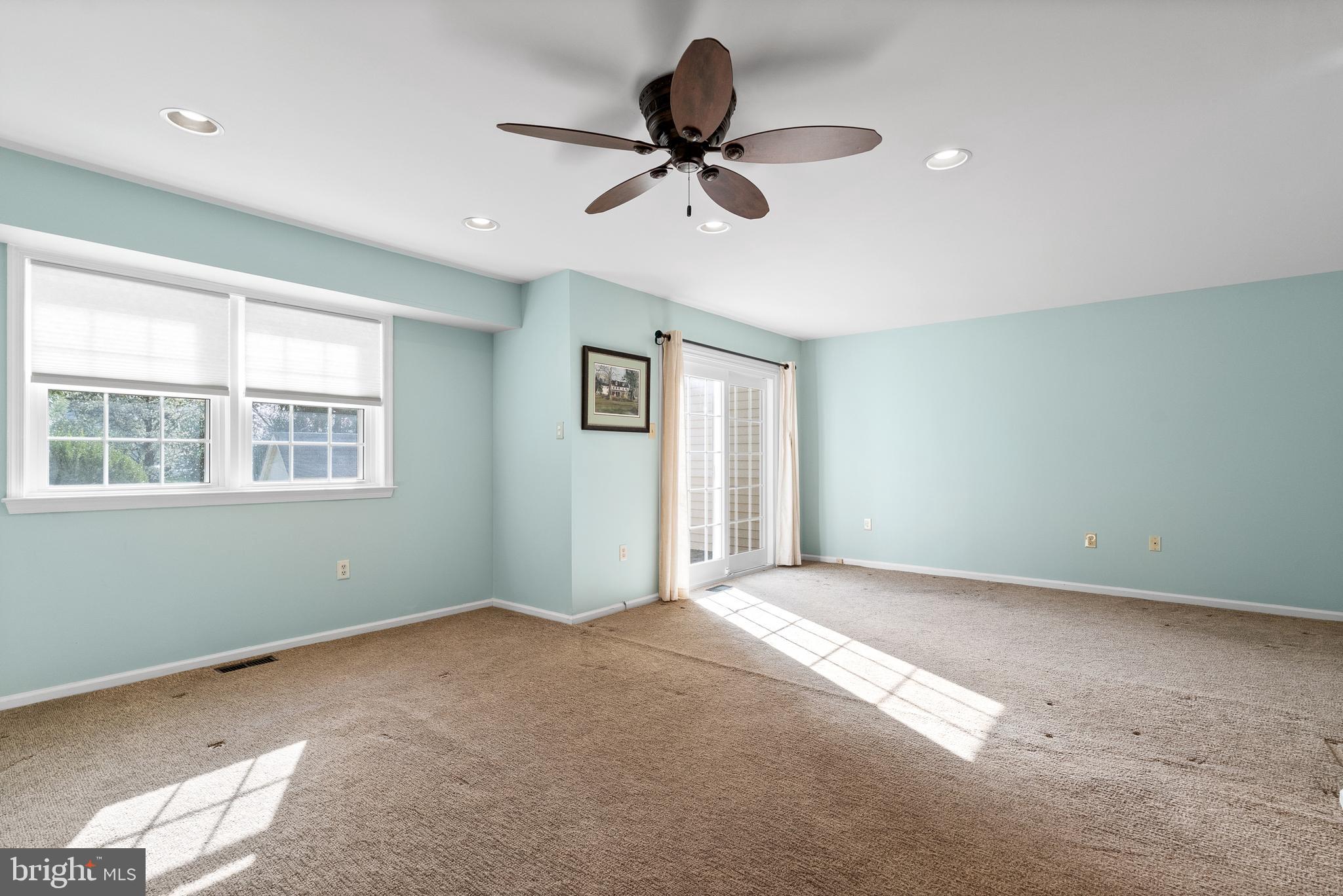 1512 Corsley Ct