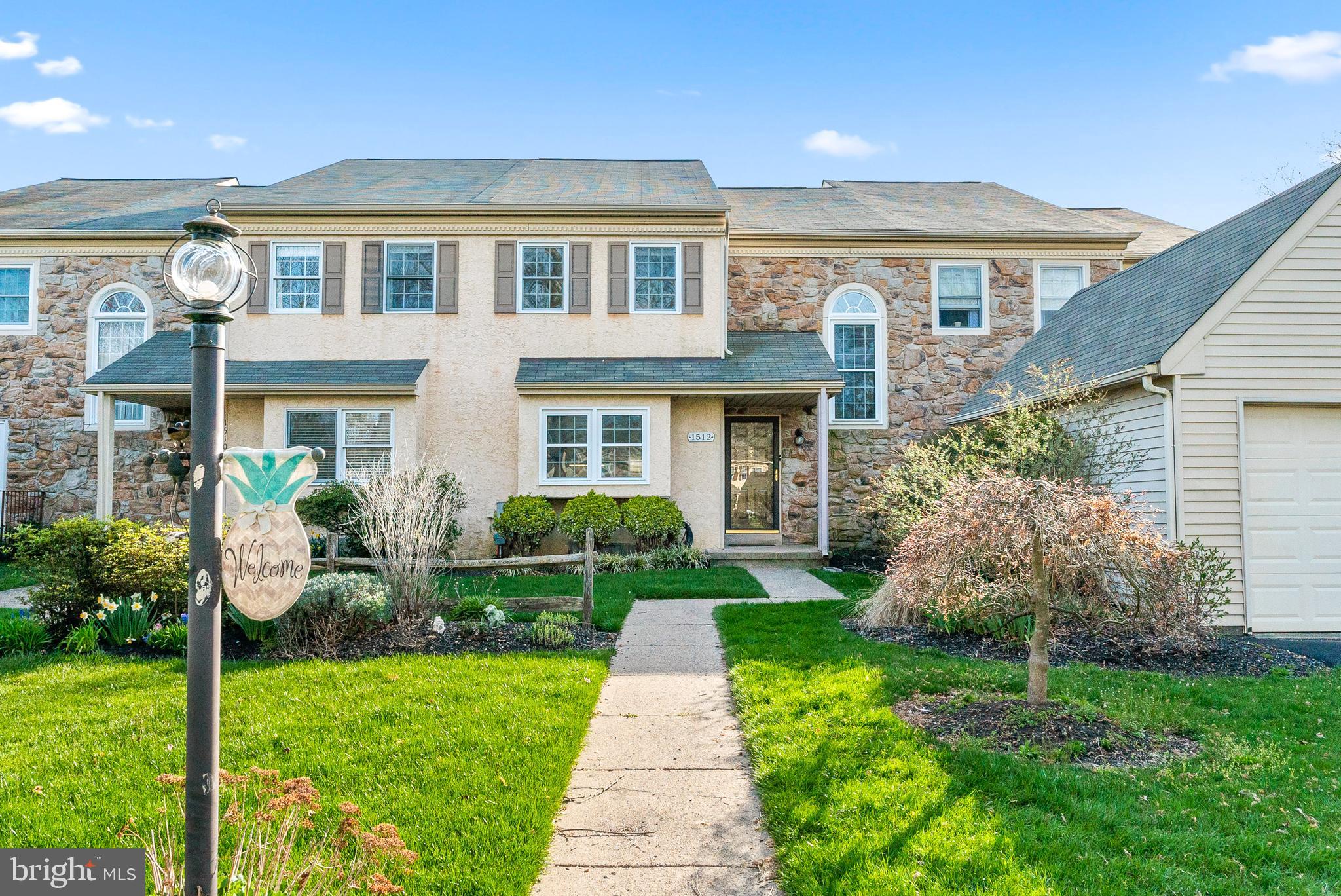 1512 Corsley Ct