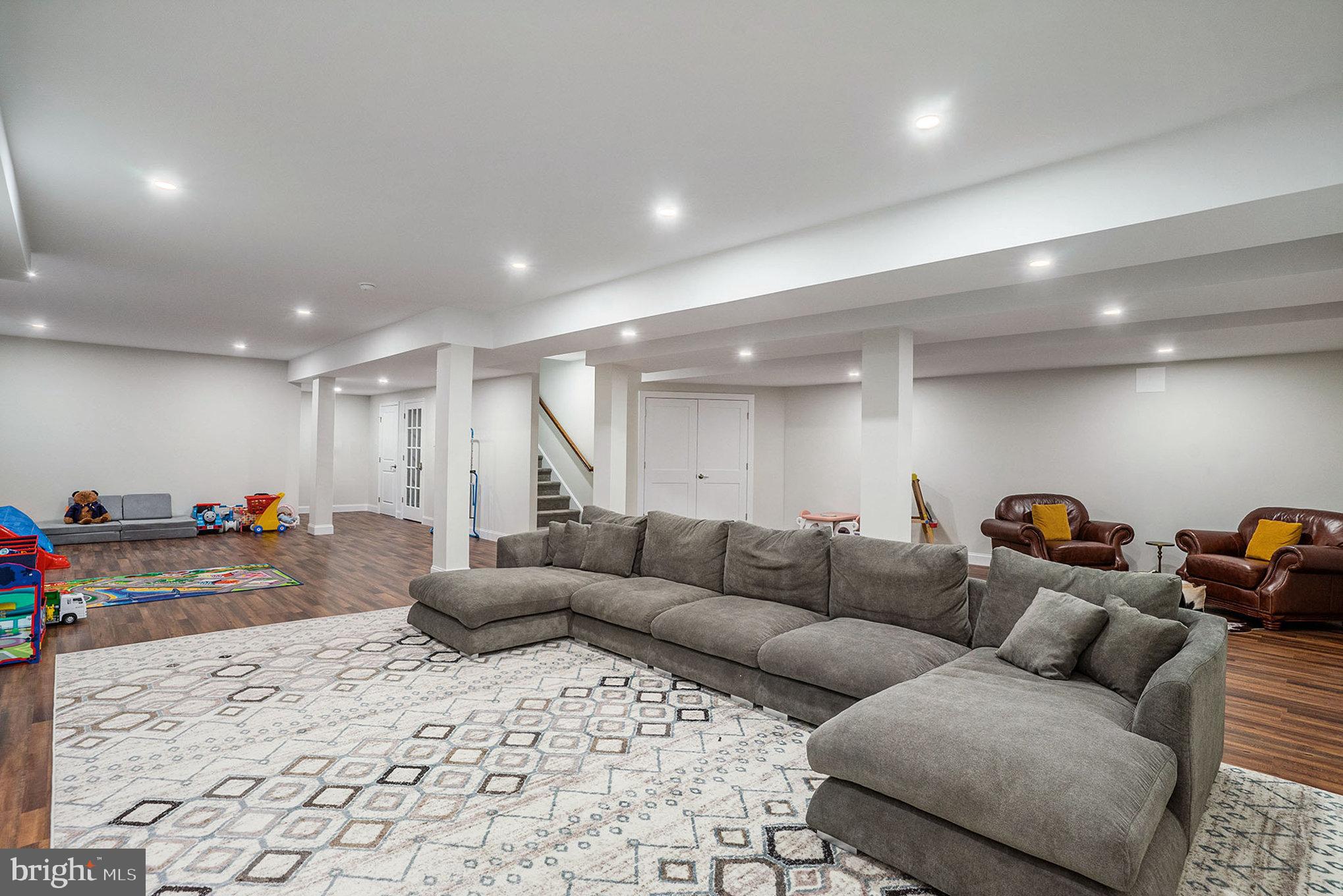 571 Skippack Pike