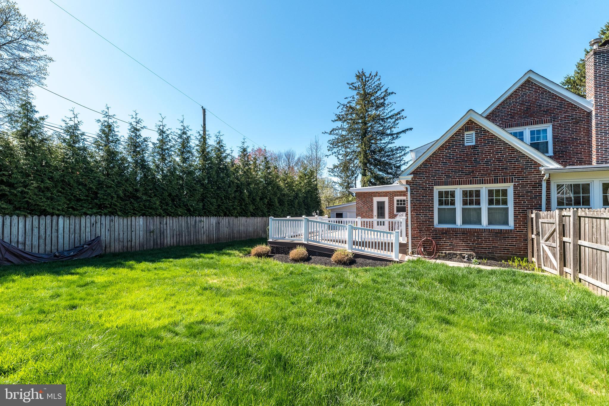 701 Stoler Ave