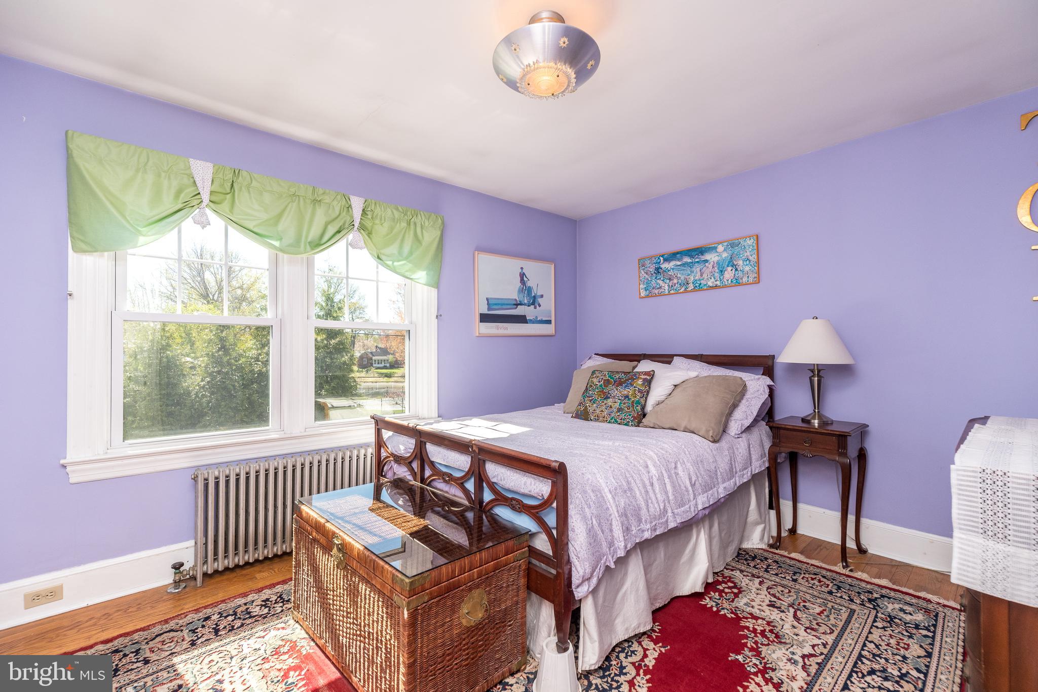 701 Stoler Ave