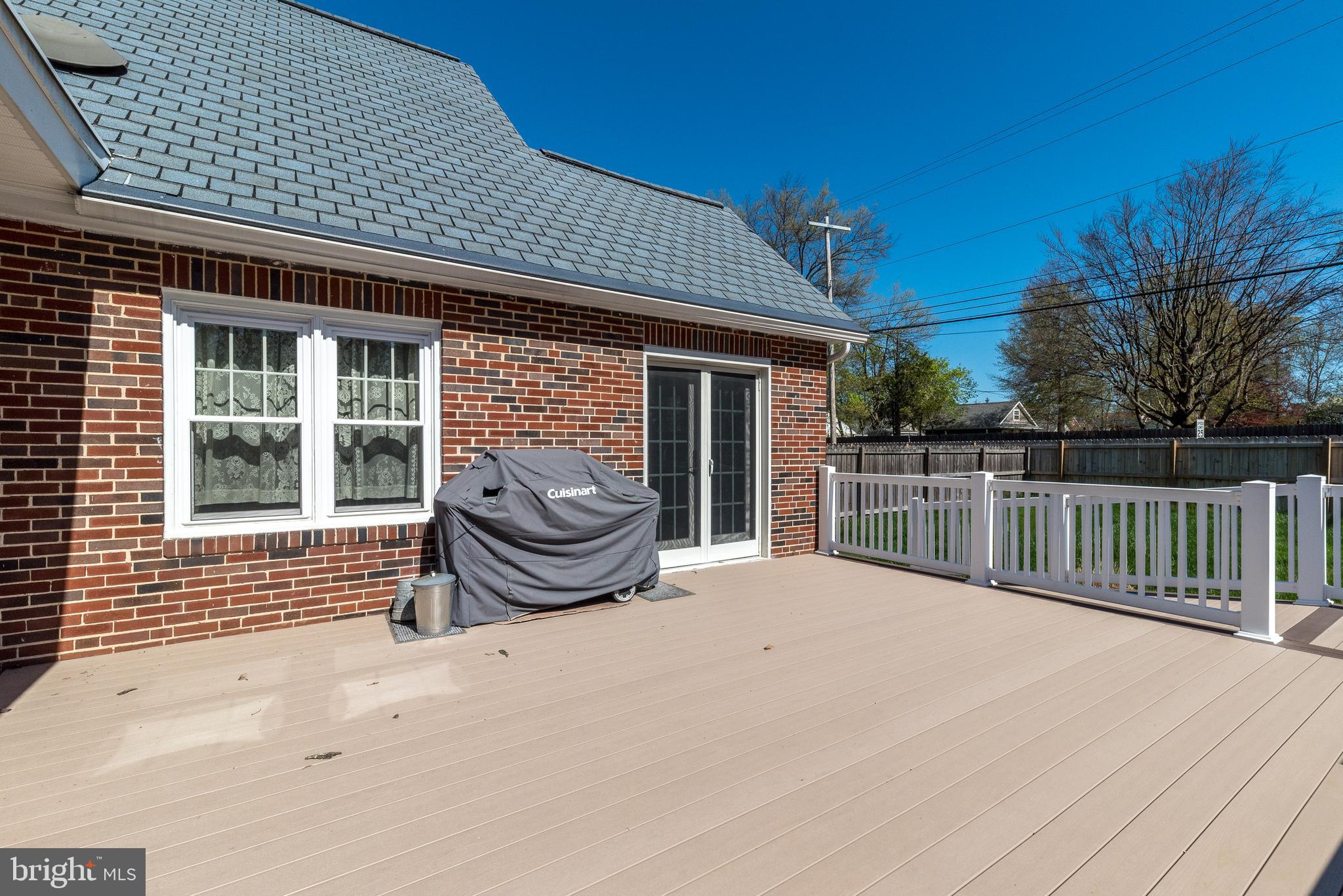 701 Stoler Ave